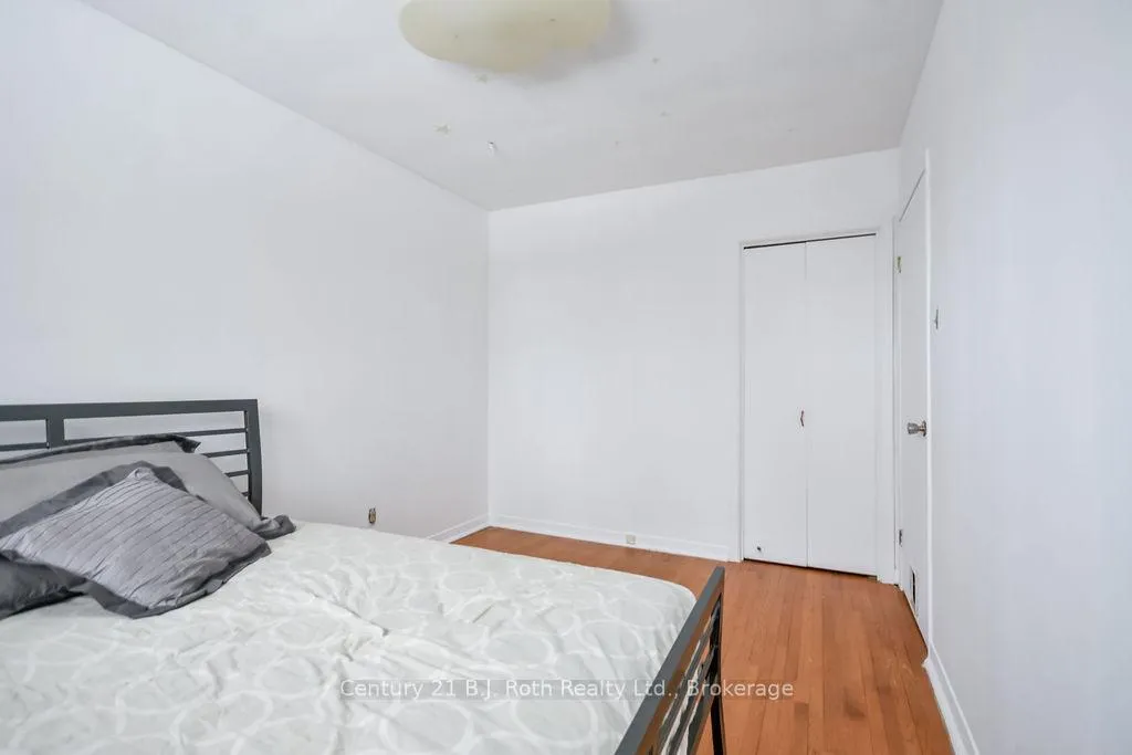 Photo 16 of 240 Macartney Street, Midland — HOMEH