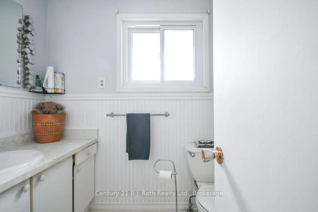 Photo 20 of 240 Macartney Street, Midland — HOMEH