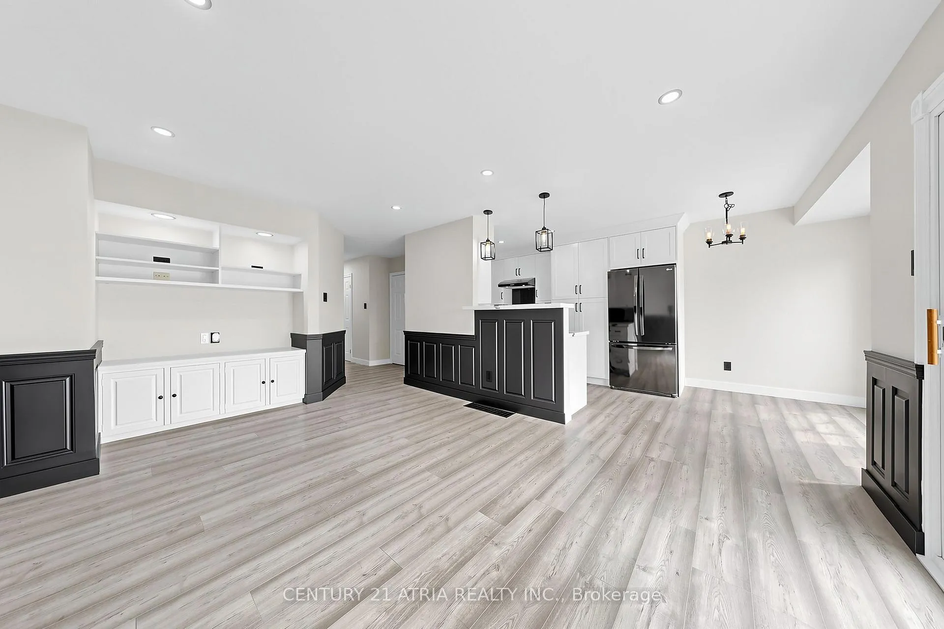 Photo 6 of 35 Anderson Place, Aurora, Aurora Highlands — HOMEH