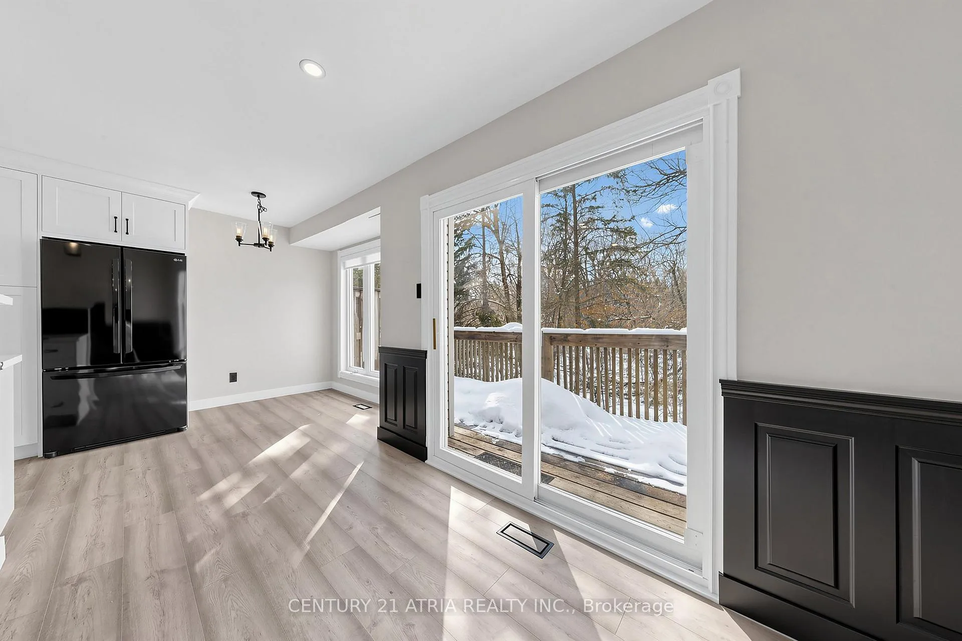 Photo 7 of 35 Anderson Place, Aurora, Aurora Highlands — HOMEH