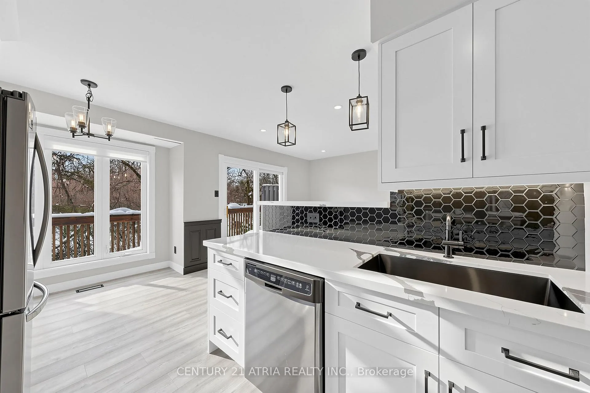 Photo 13 of 35 Anderson Place, Aurora, Aurora Highlands — HOMEH