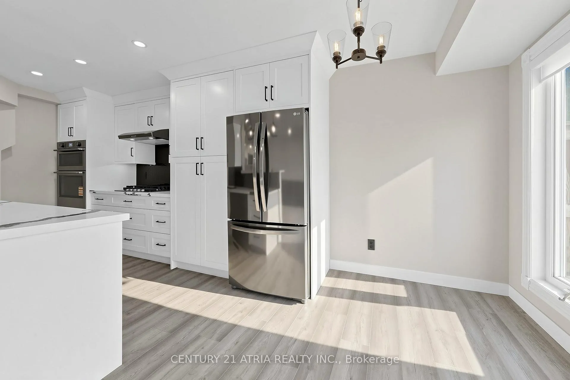 Photo 14 of 35 Anderson Place, Aurora, Aurora Highlands — HOMEH