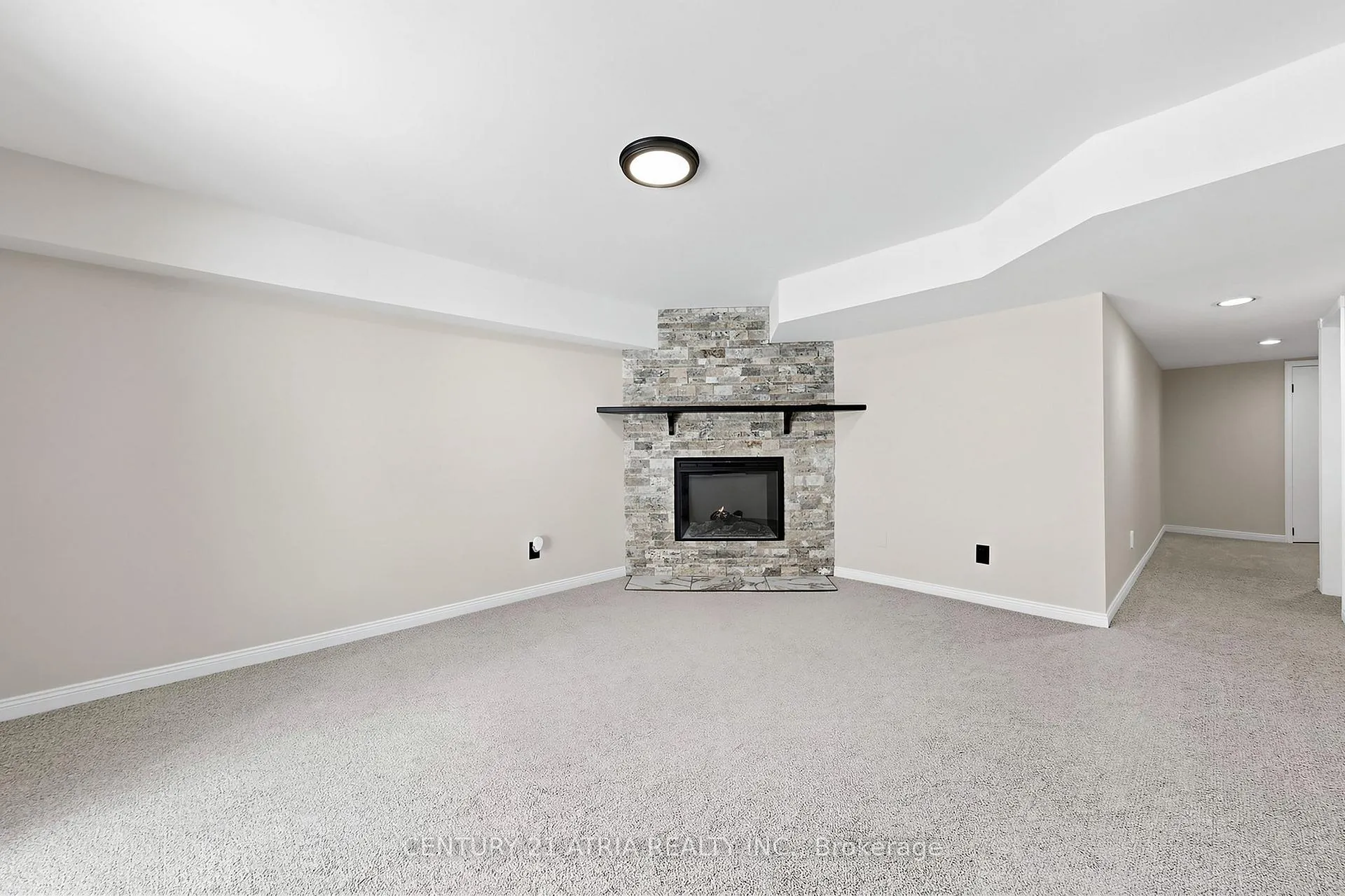 Photo 42 of 35 Anderson Place, Aurora, Aurora Highlands — HOMEH