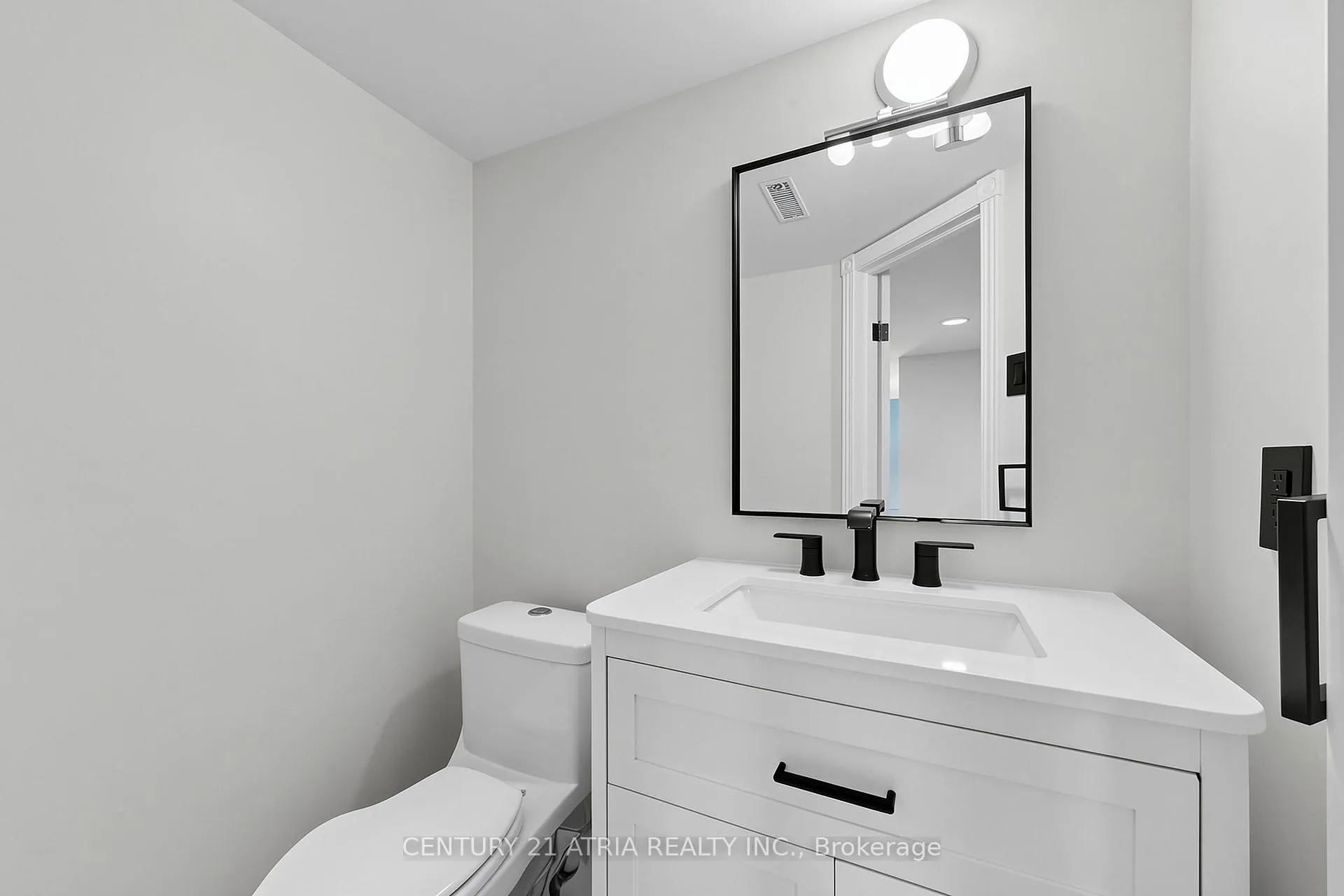 Photo 43 of 35 Anderson Place, Aurora, Aurora Highlands — HOMEH