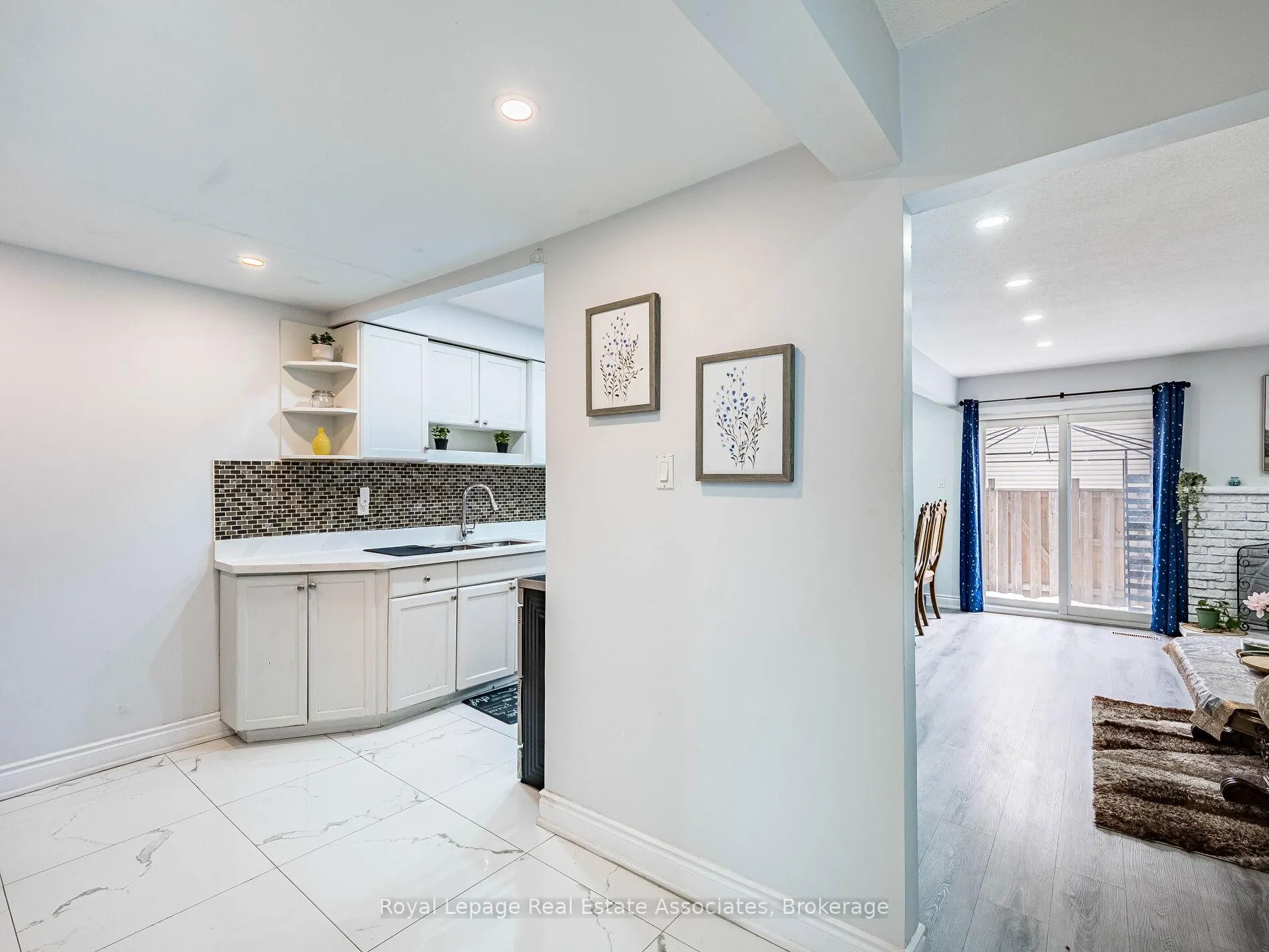 Photo 6 of 19 Gatwick Lane, Brampton, Northgate — HOMEH