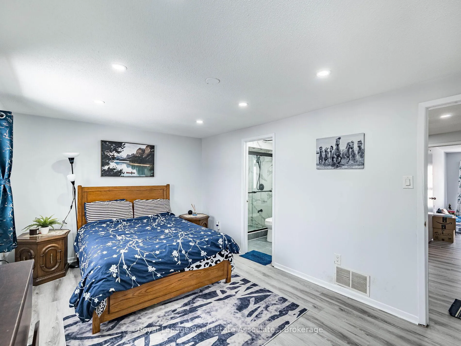 Photo 18 of 19 Gatwick Lane, Brampton, Northgate — HOMEH