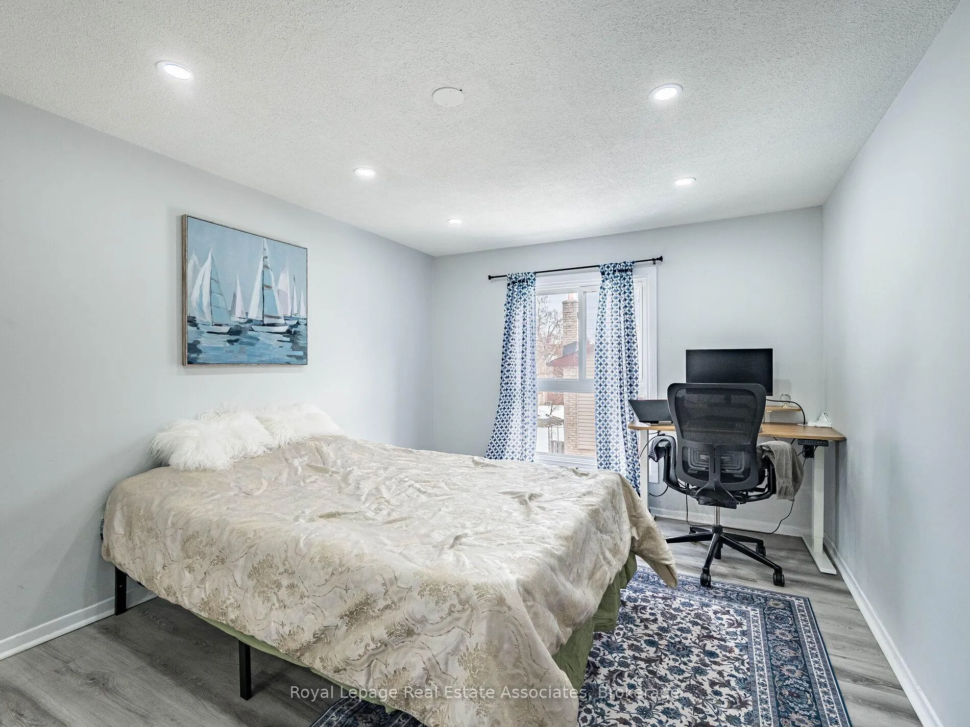 Photo 20 of 19 Gatwick Lane, Brampton, Northgate — HOMEH