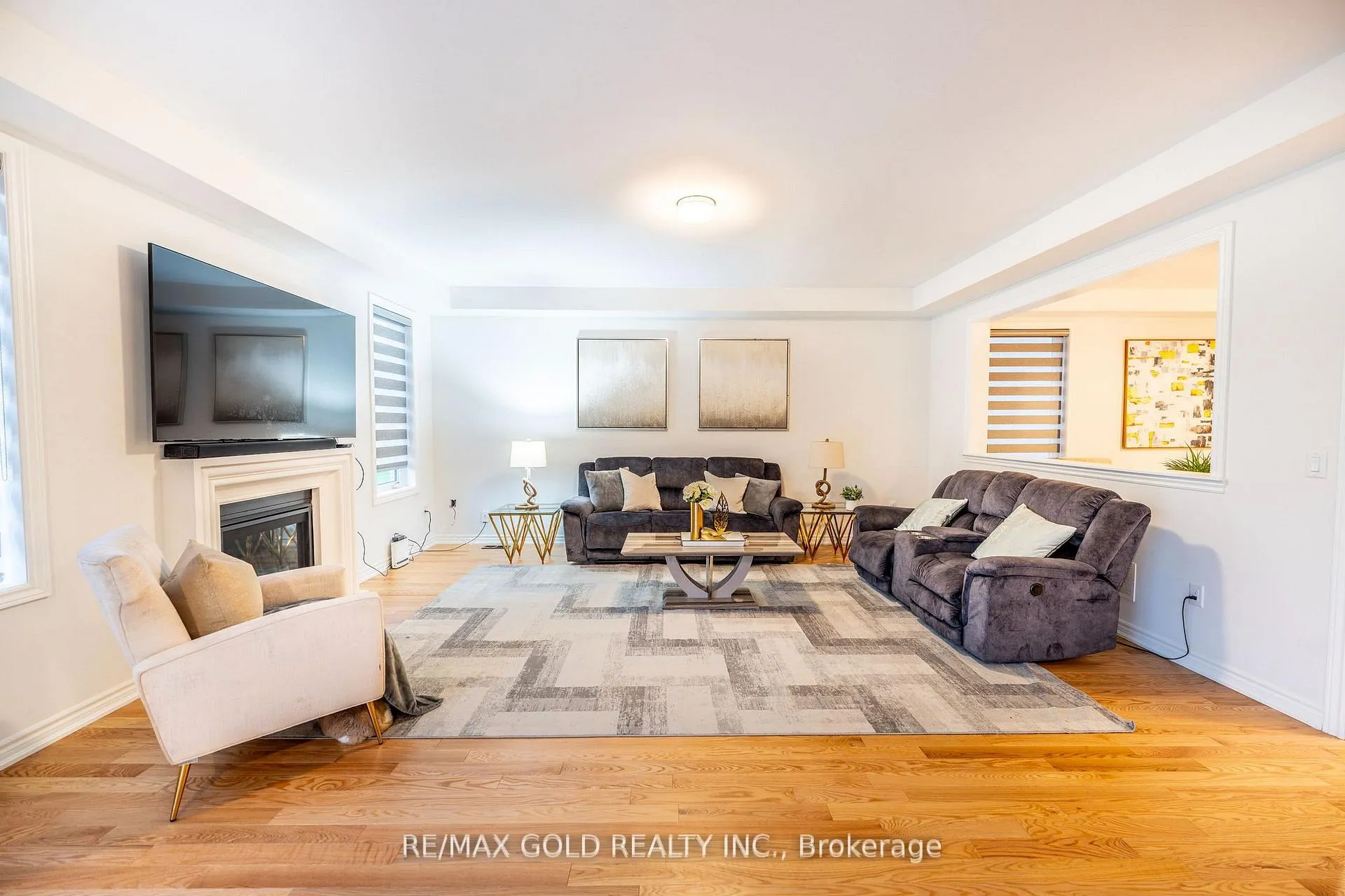 Photo 12 of 35 Academy Drive, Brampton, Bram East — HOMEH