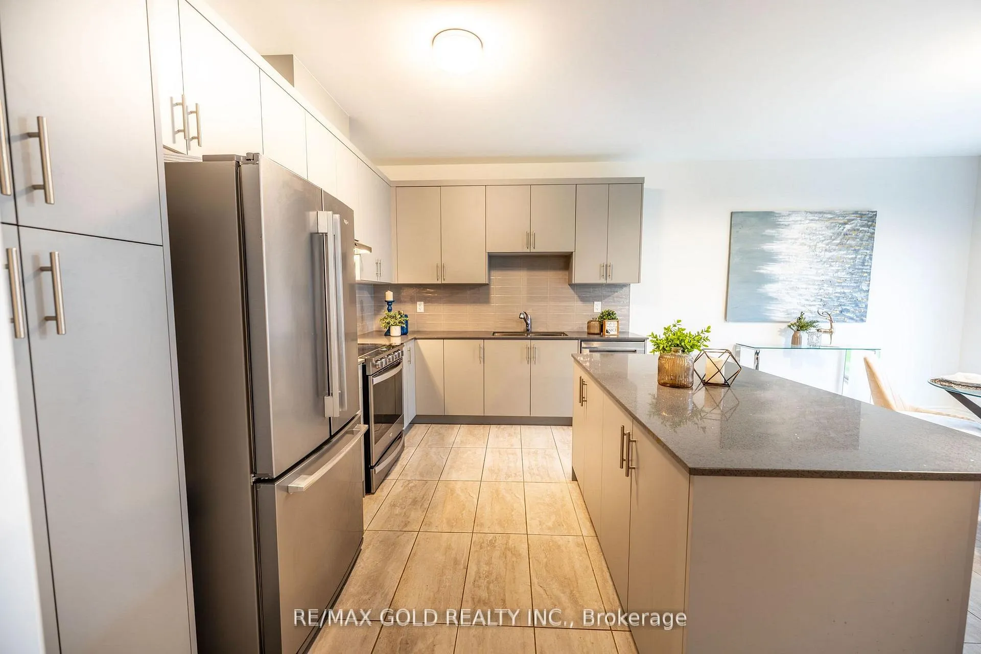 Photo 20 of 35 Academy Drive, Brampton, Bram East — HOMEH