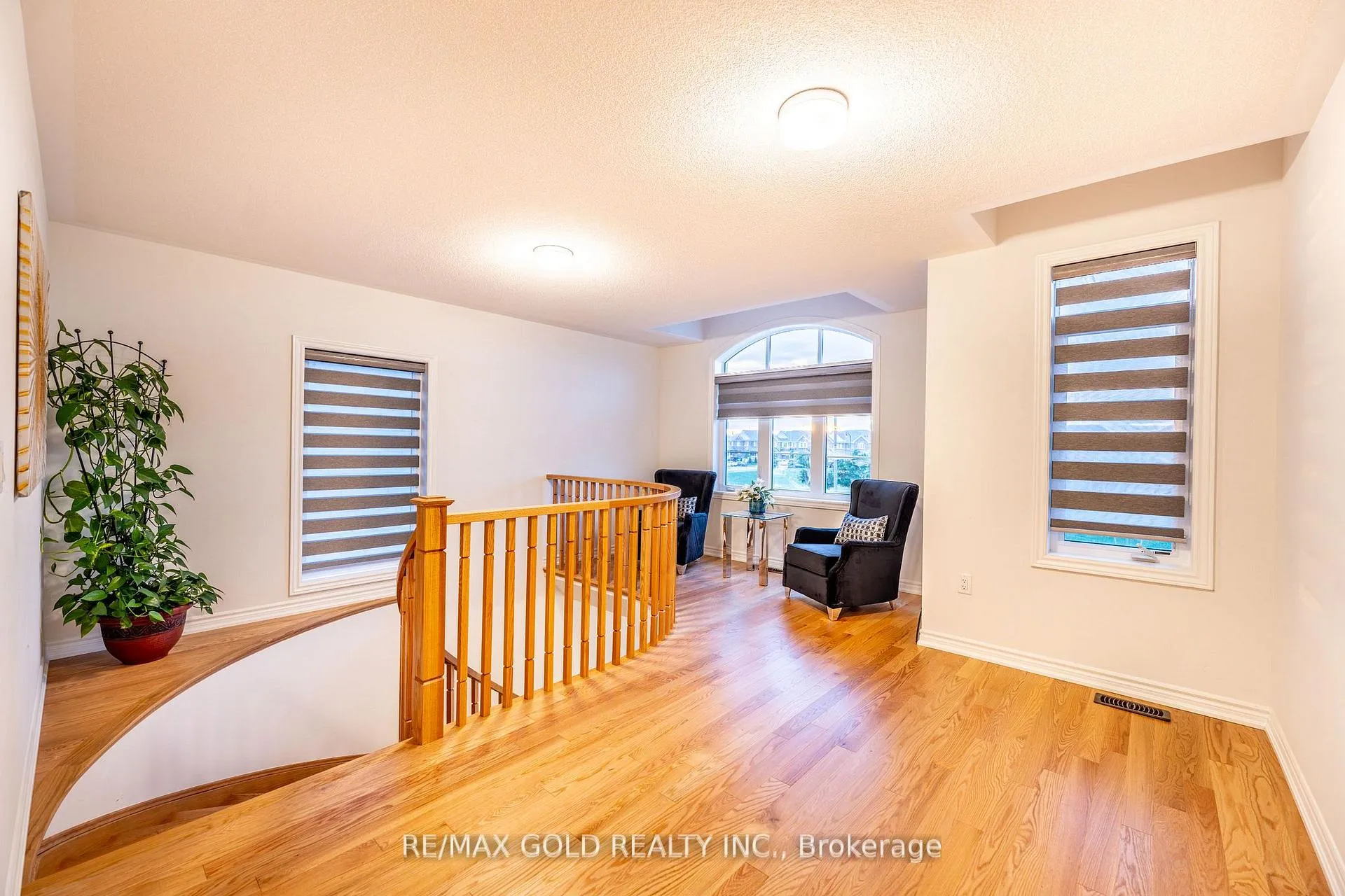 Photo 27 of 35 Academy Drive, Brampton, Bram East — HOMEH
