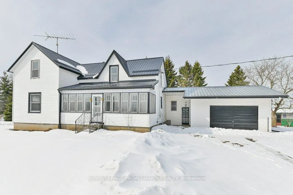 Photo 1 of 1172 Salem Road, Prince Edward County, Ameliasburg Ward — HOMEH