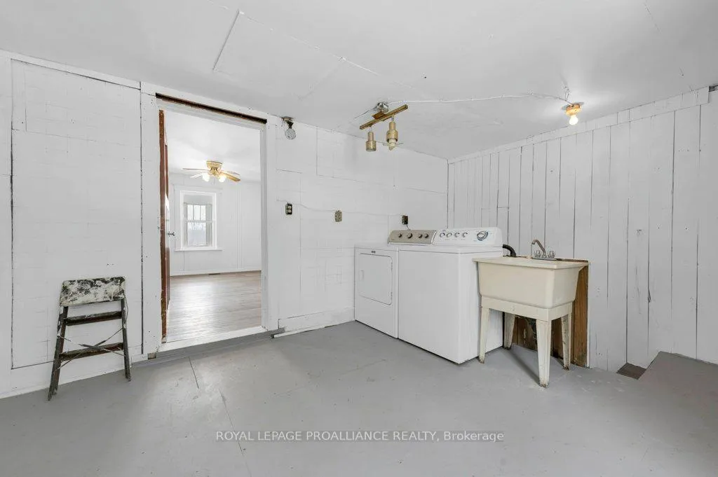 Photo 21 of 1172 Salem Road, Prince Edward County, Ameliasburg Ward — HOMEH
