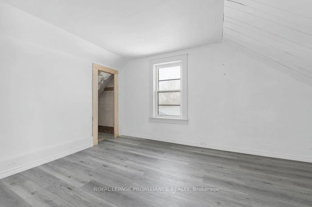 Photo 27 of 1172 Salem Road, Prince Edward County, Ameliasburg Ward — HOMEH