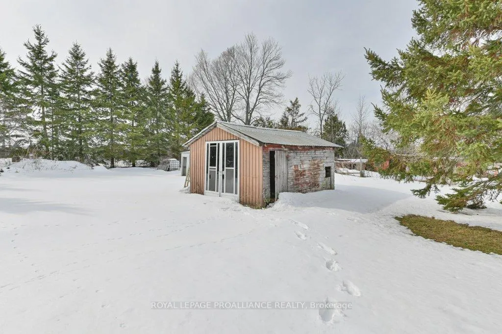 Photo 31 of 1172 Salem Road, Prince Edward County, Ameliasburg Ward — HOMEH