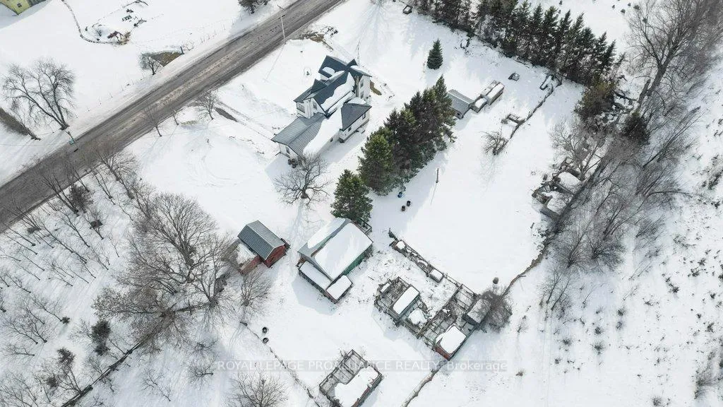Photo 42 of 1172 Salem Road, Prince Edward County, Ameliasburg Ward — HOMEH