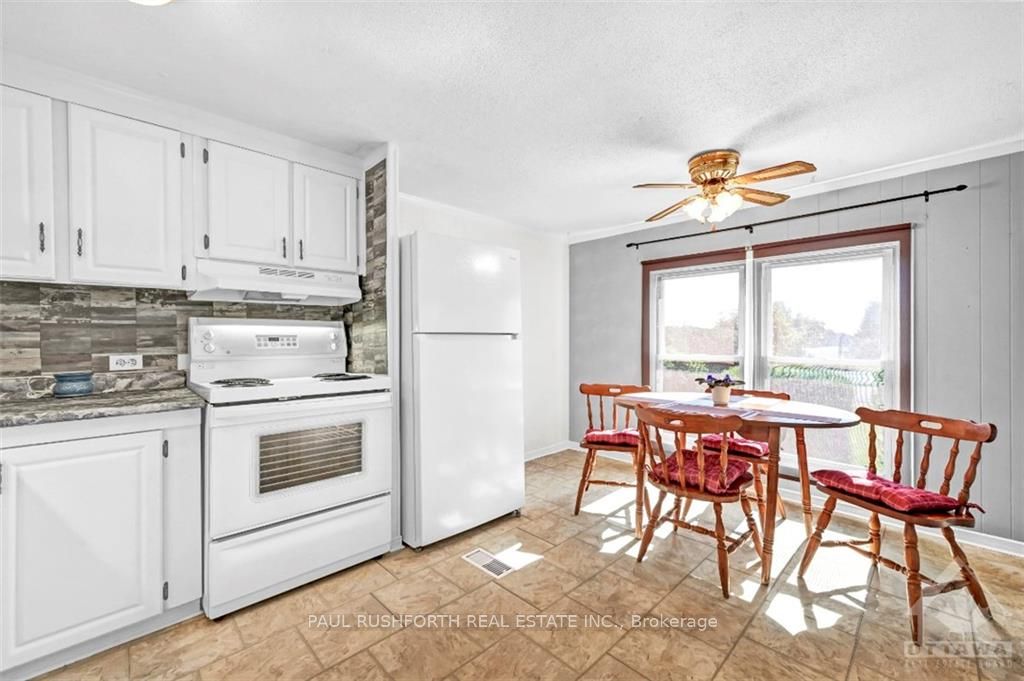 Photo 6 of Unit 4, 7481 Mitch Owens Road, Ottawa, Leitrim — HOMEH