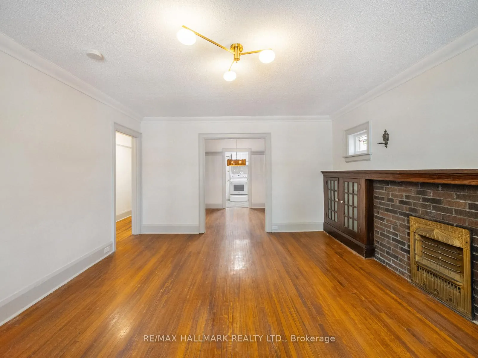 Photo 9 of 42 Glen Manor Drive, Toronto, The Beaches — HOMEH