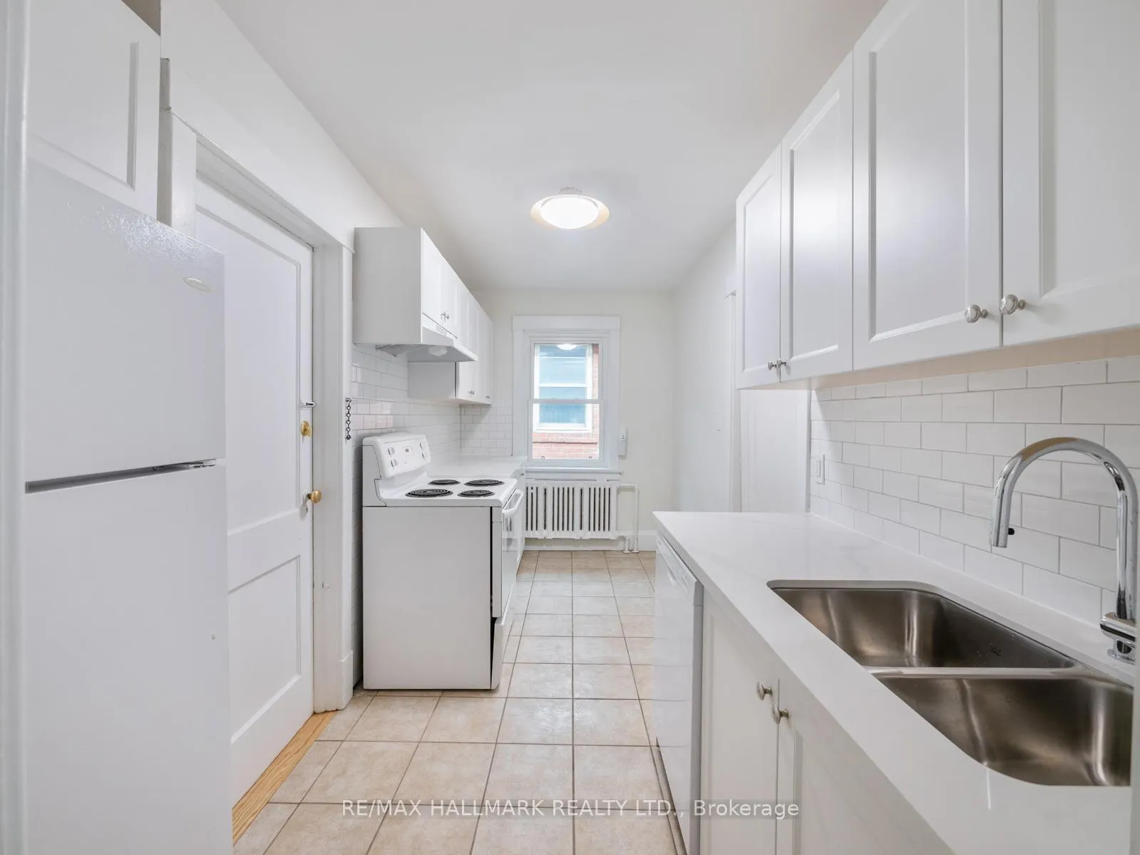 Photo 26 of 42 Glen Manor Drive, Toronto, The Beaches — HOMEH