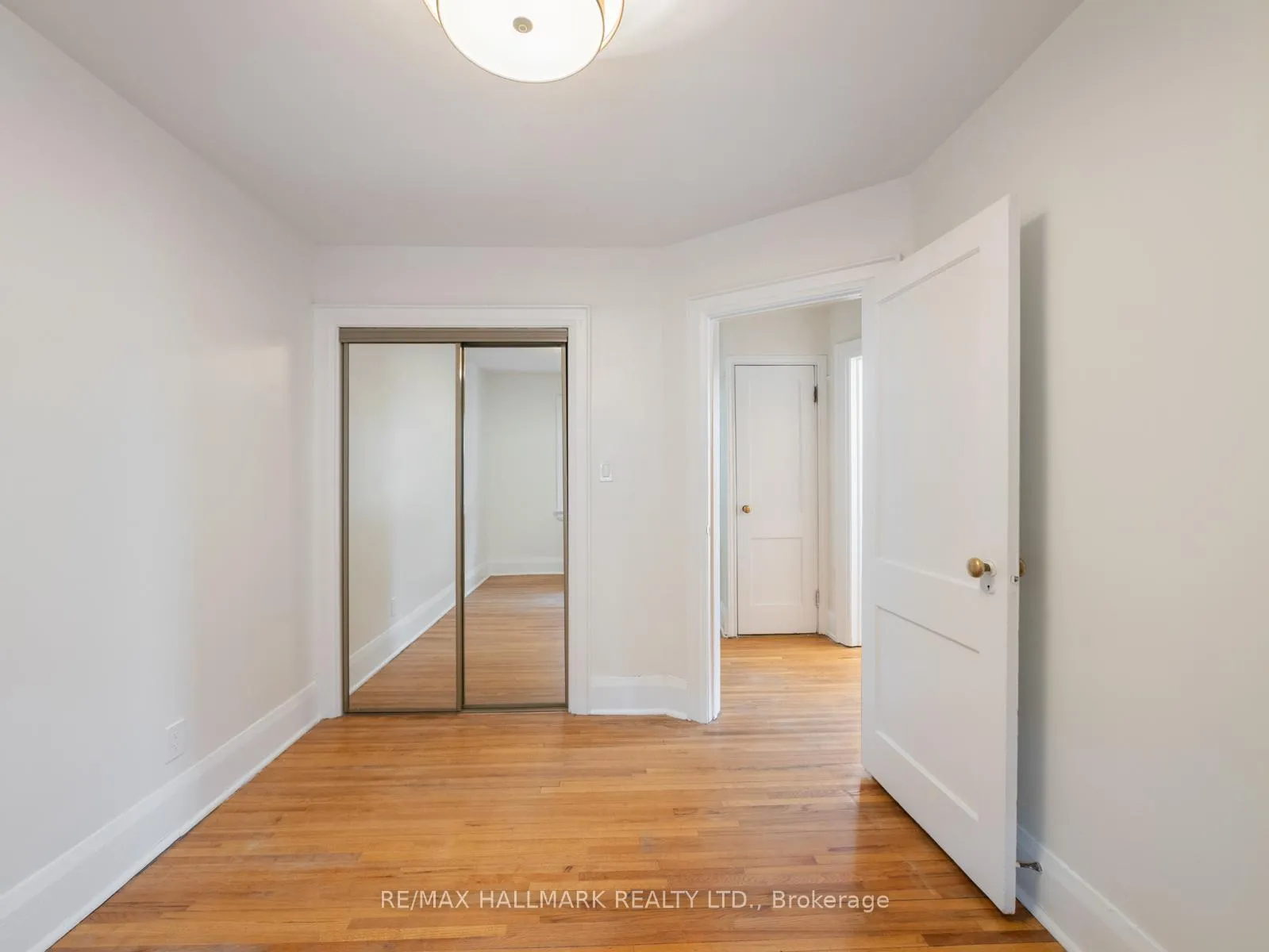 Photo 29 of 42 Glen Manor Drive, Toronto, The Beaches — HOMEH