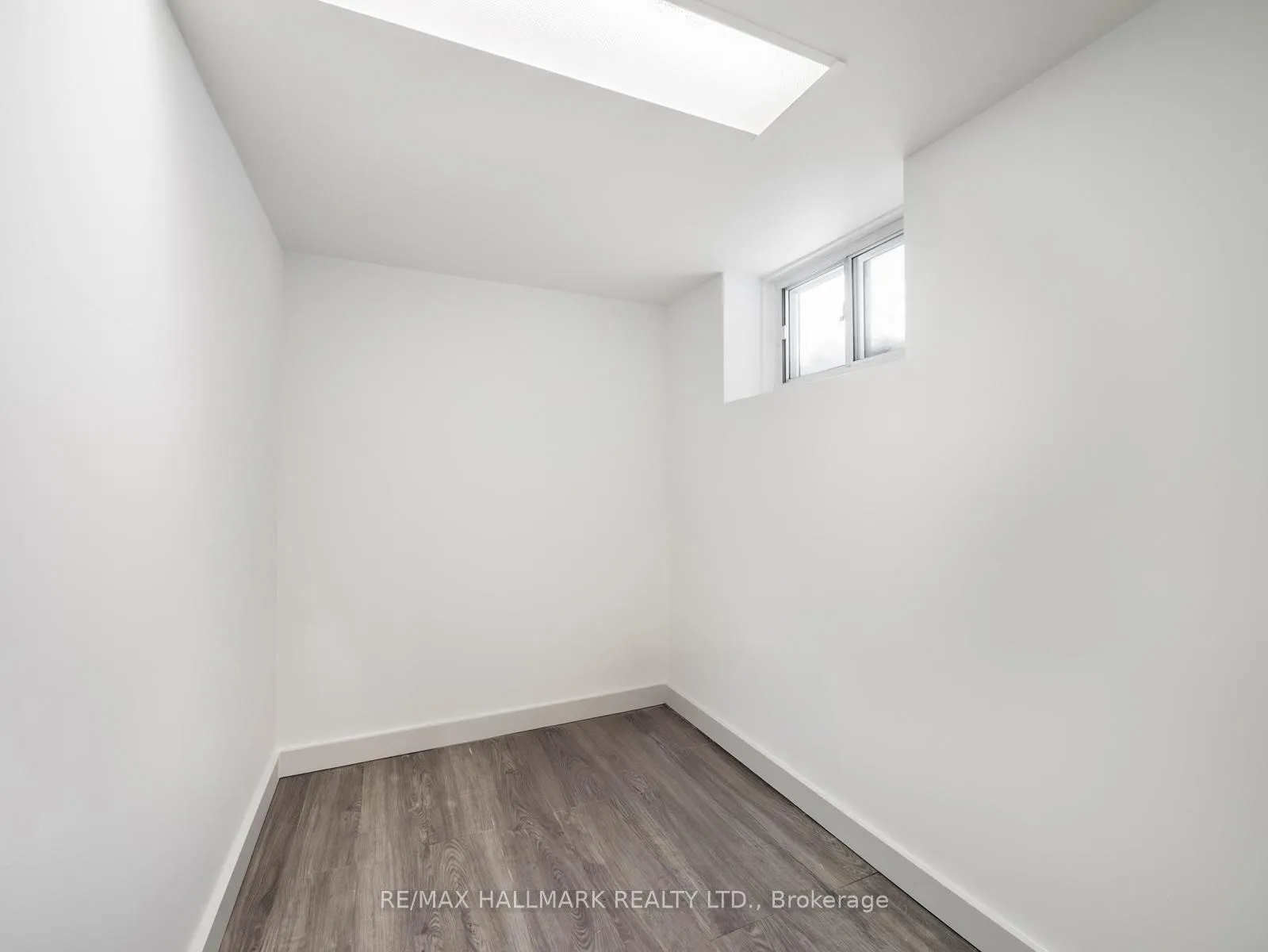Photo 38 of 42 Glen Manor Drive, Toronto, The Beaches — HOMEH