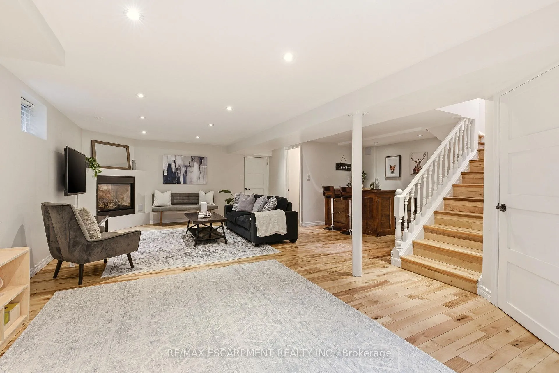 Photo 28 of 411 Pepper Drive, Burlington, Brant — HOMEH