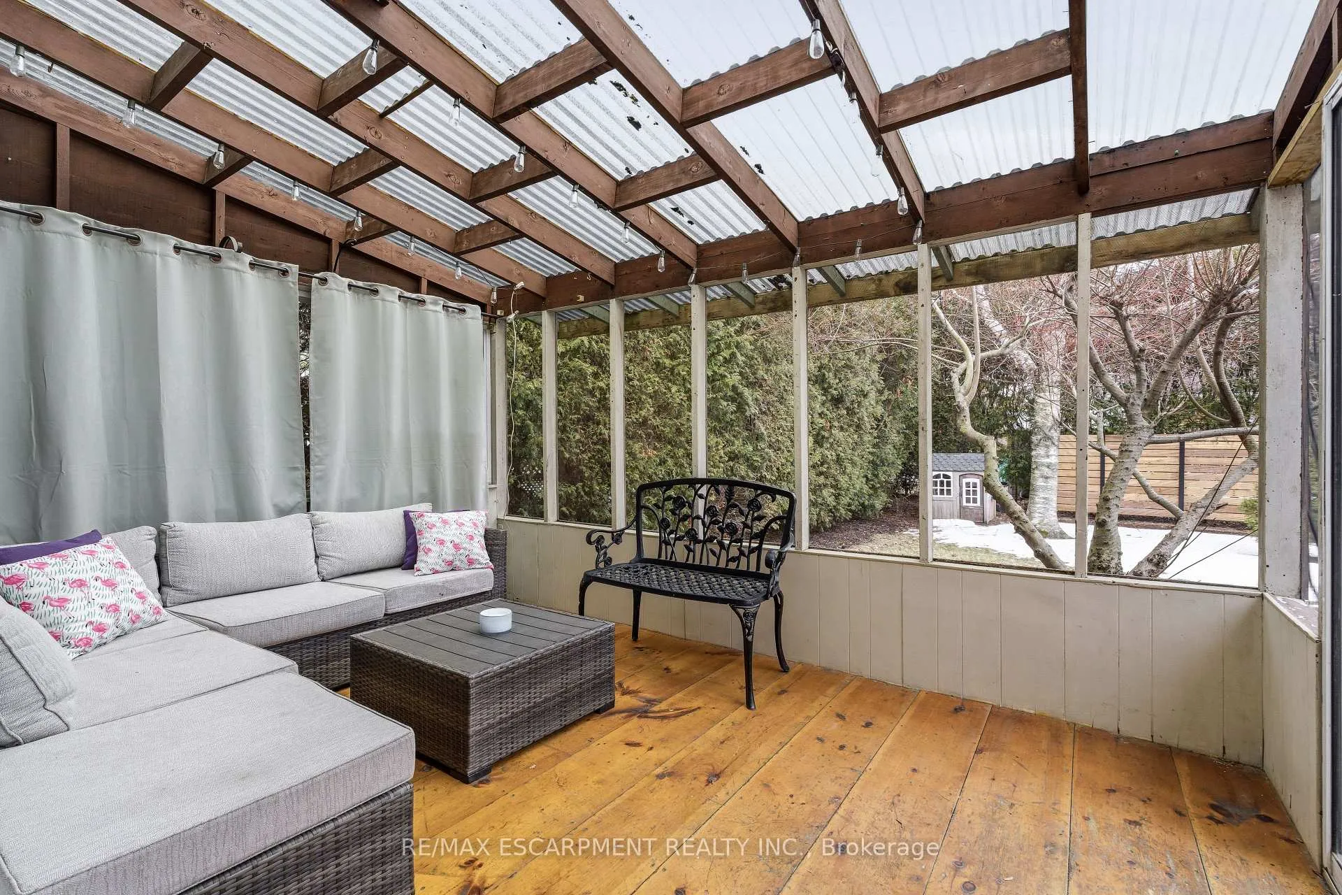 Photo 41 of 411 Pepper Drive, Burlington, Brant — HOMEH