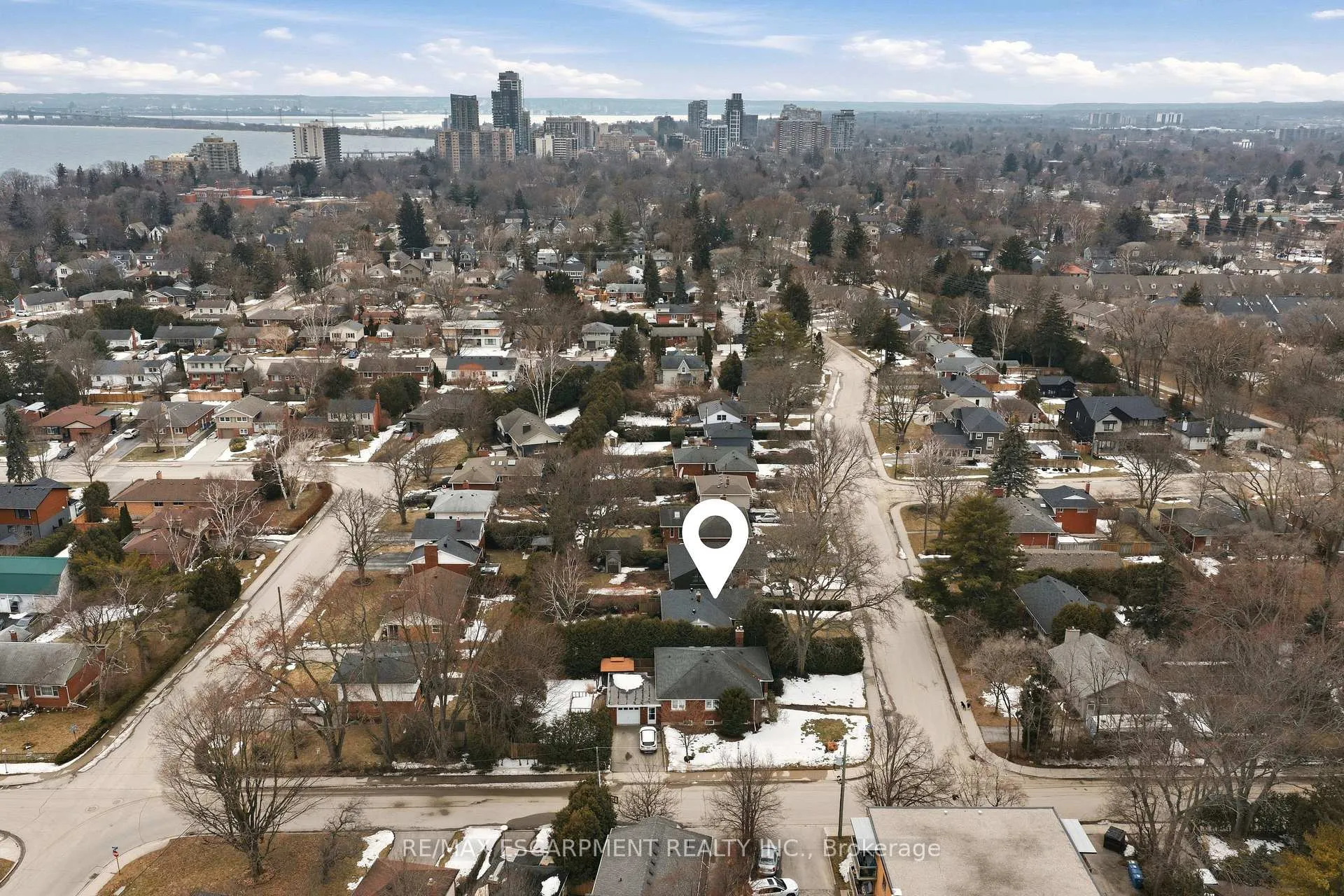 Photo 48 of 411 Pepper Drive, Burlington, Brant — HOMEH