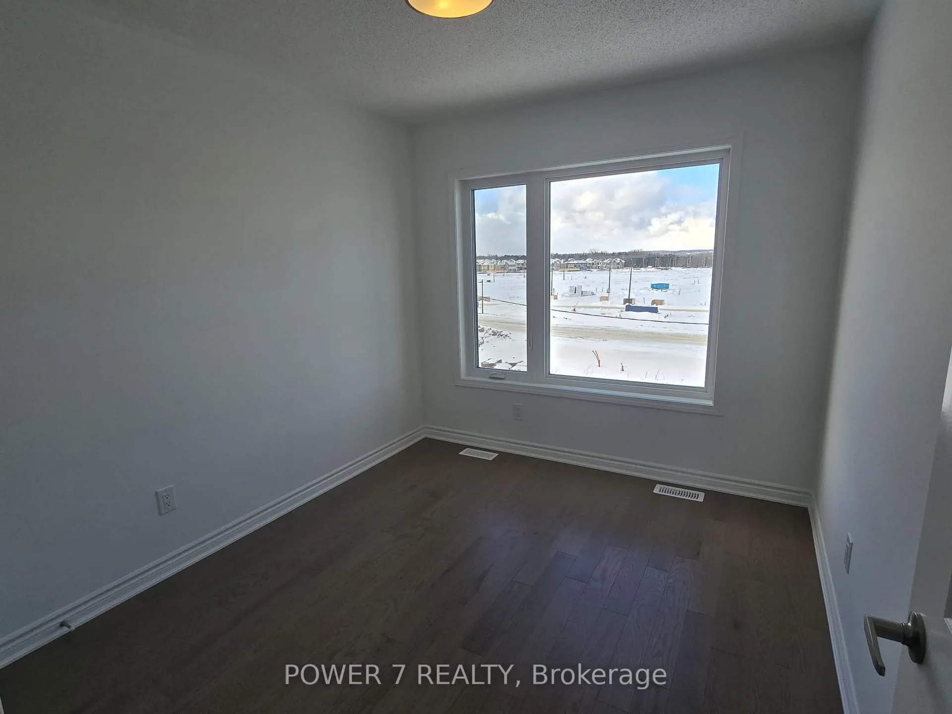 Photo 8 of 385 Stony Hill Boulevard, Markham, Rural Markham — HOMEH