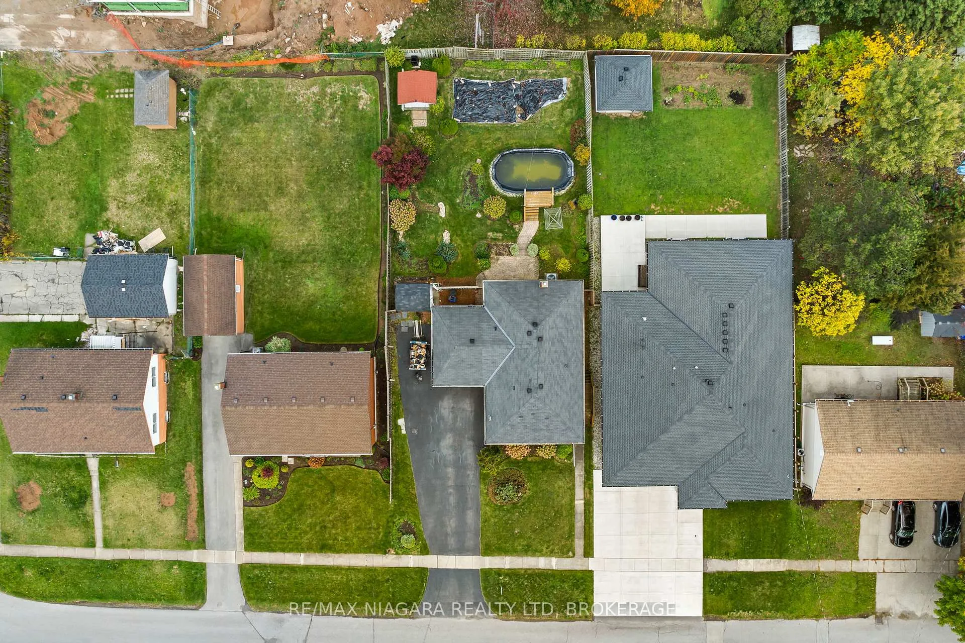 Photo 24 of 7653 Wayne Street, Niagara Falls, Ascot — HOMEH