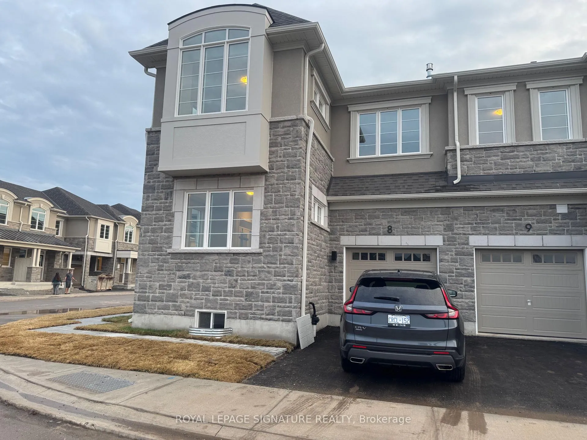Photo 2 of Unit 8, 1257 Ferguson Drive, Milton, Bowes — HOMEH