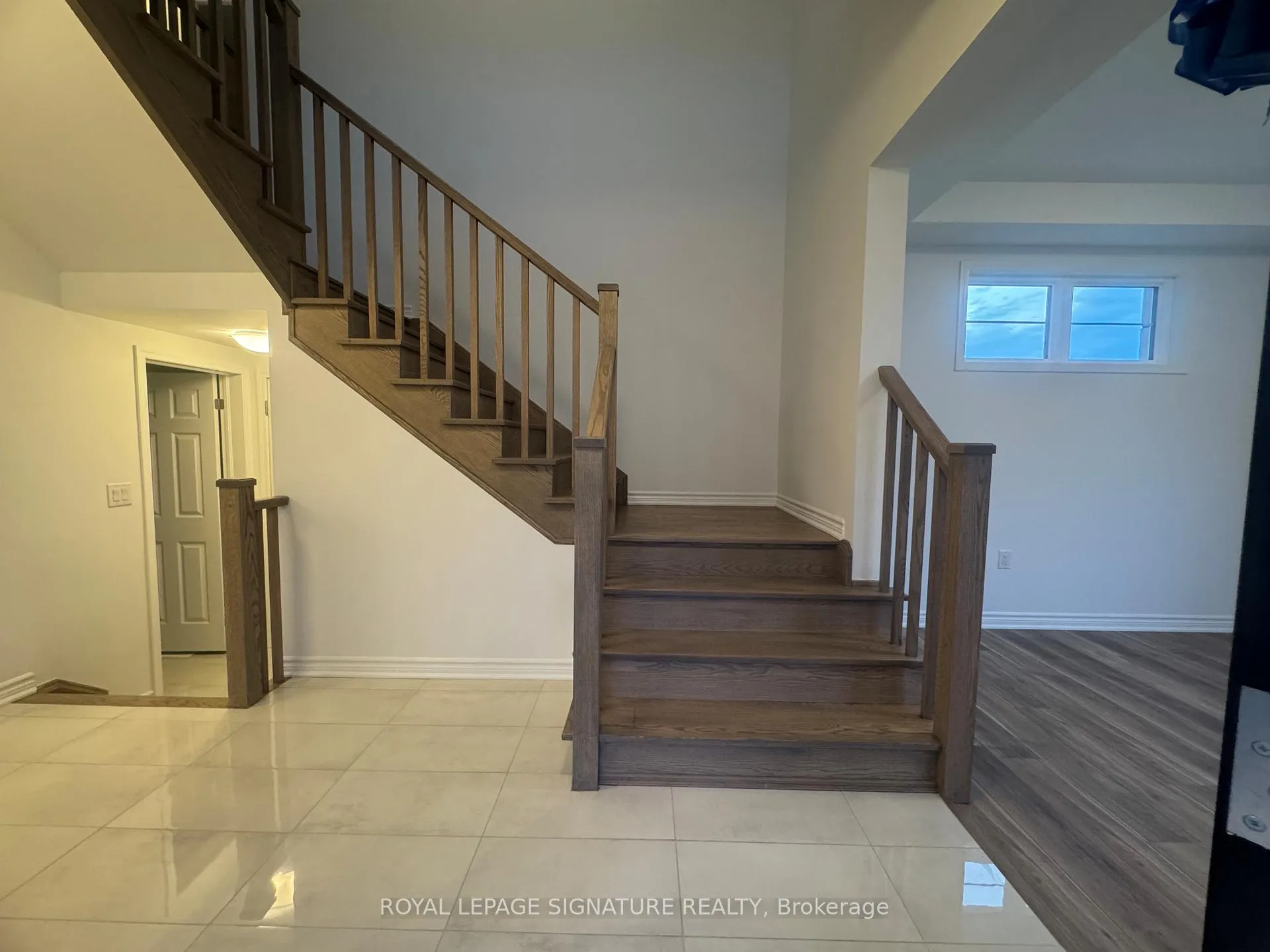 Photo 4 of Unit 8, 1257 Ferguson Drive, Milton, Bowes — HOMEH
