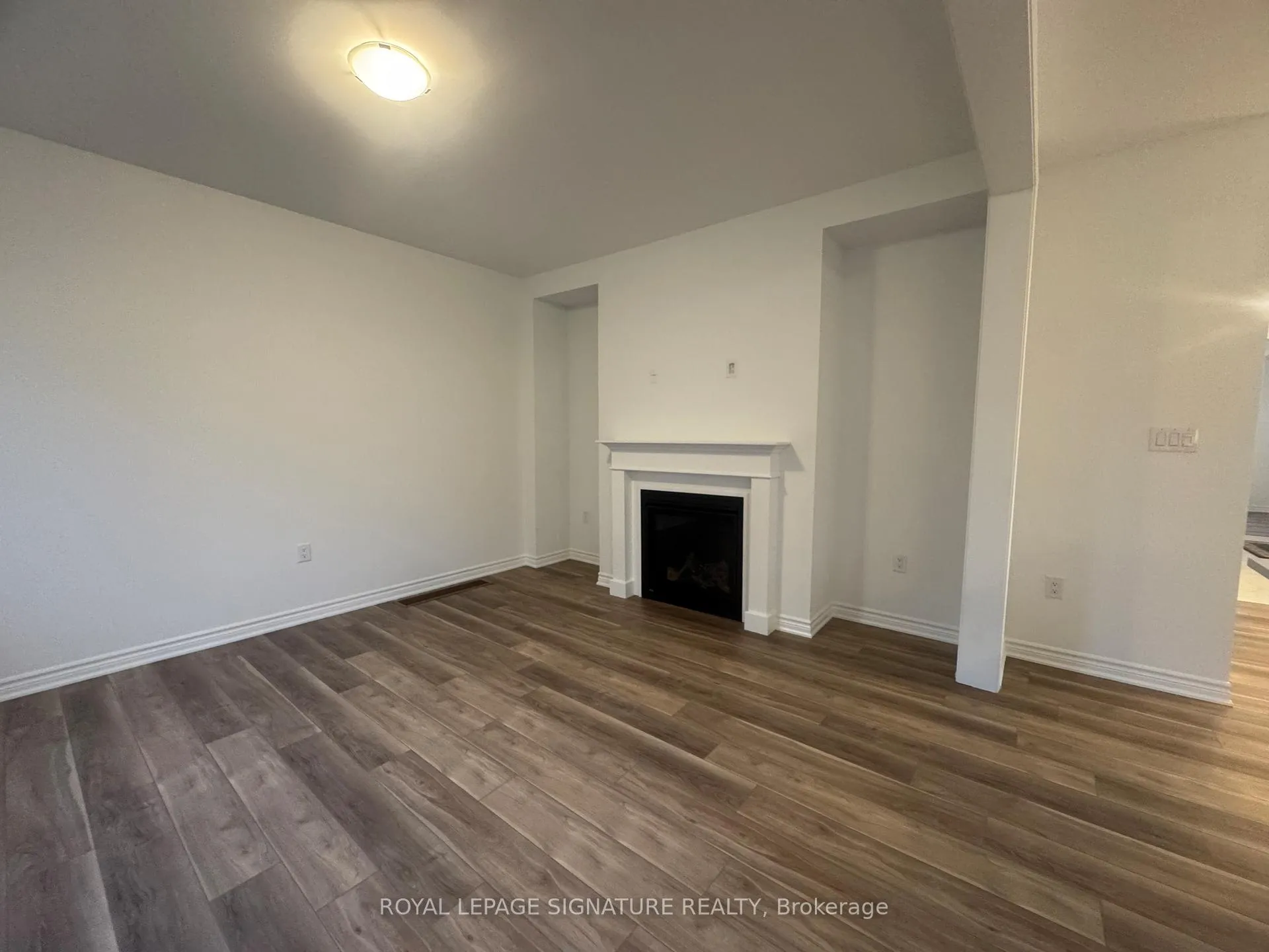 Photo 13 of Unit 8, 1257 Ferguson Drive, Milton, Bowes — HOMEH