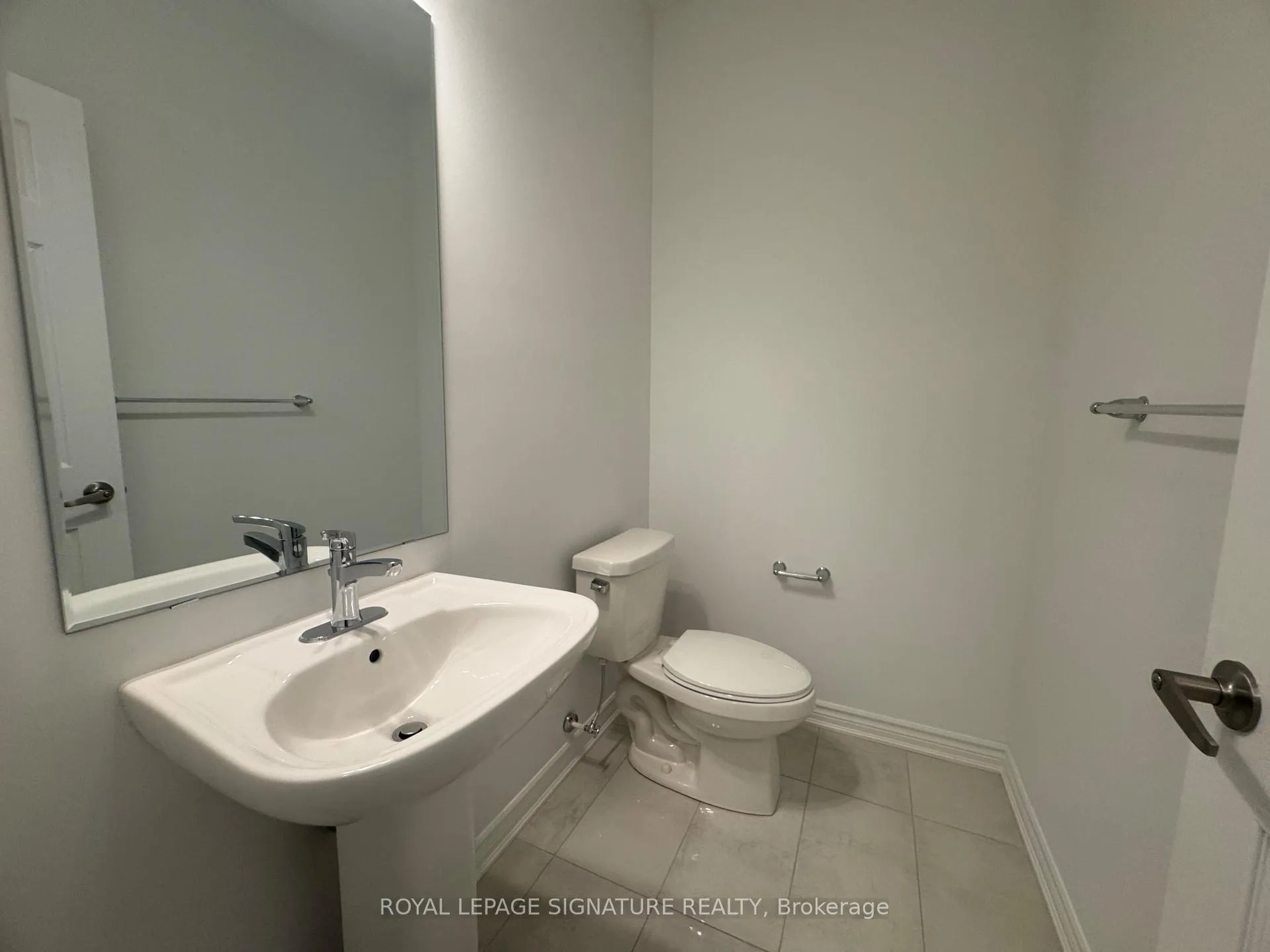 Photo 15 of Unit 8, 1257 Ferguson Drive, Milton, Bowes — HOMEH
