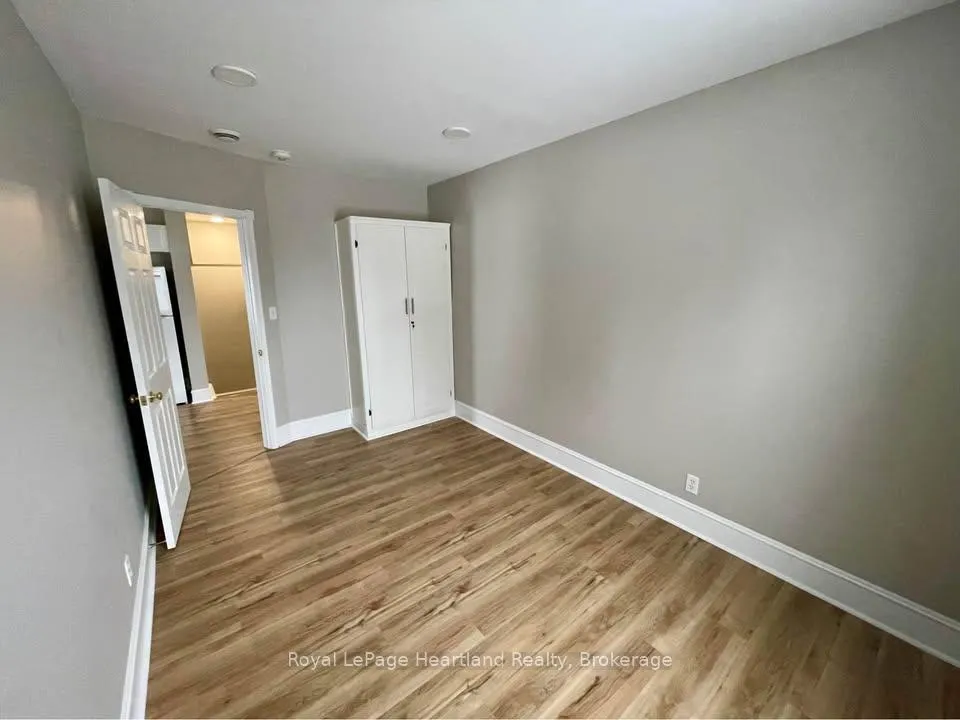 Photo 10 of 38 Ontario Street, Central Huron, Clinton — HOMEH