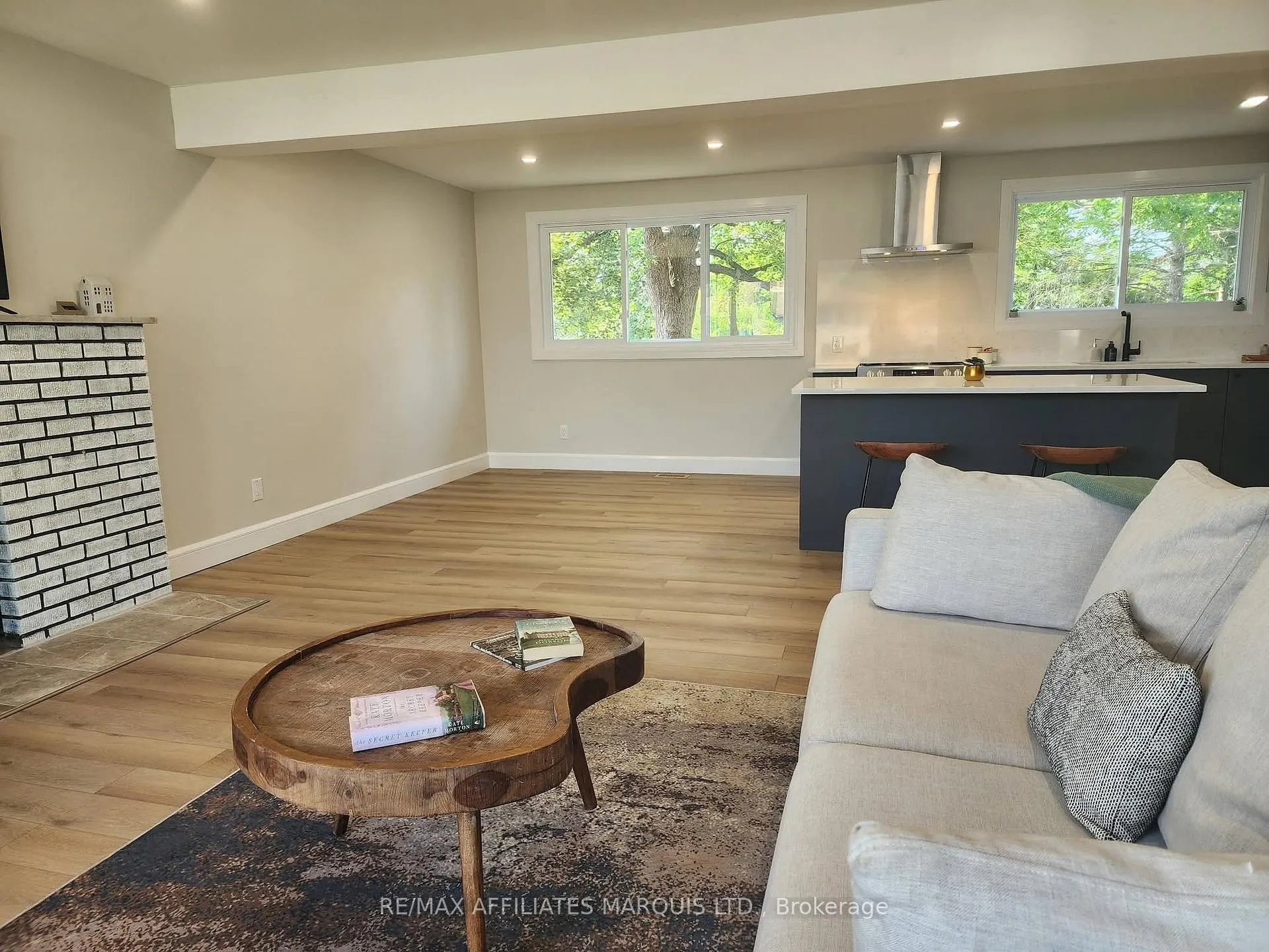 Photo 11 of 1409 Leonard Avenue, Cornwall — HOMEH