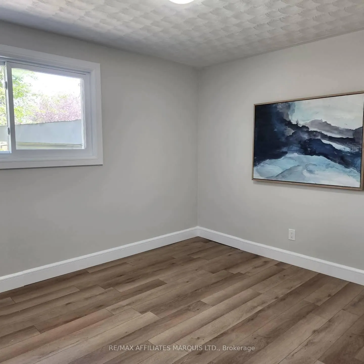Photo 14 of 1409 Leonard Avenue, Cornwall — HOMEH