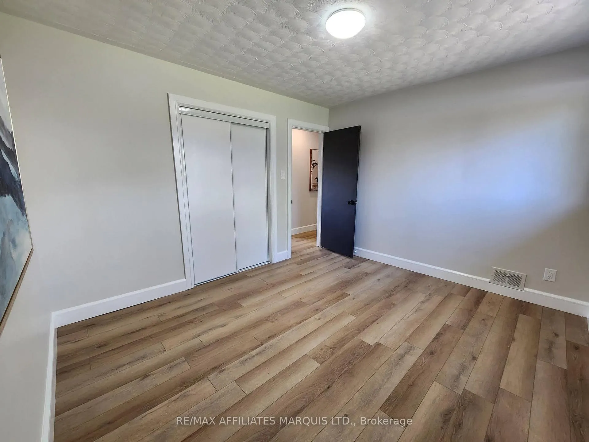 Photo 18 of 1409 Leonard Avenue, Cornwall — HOMEH
