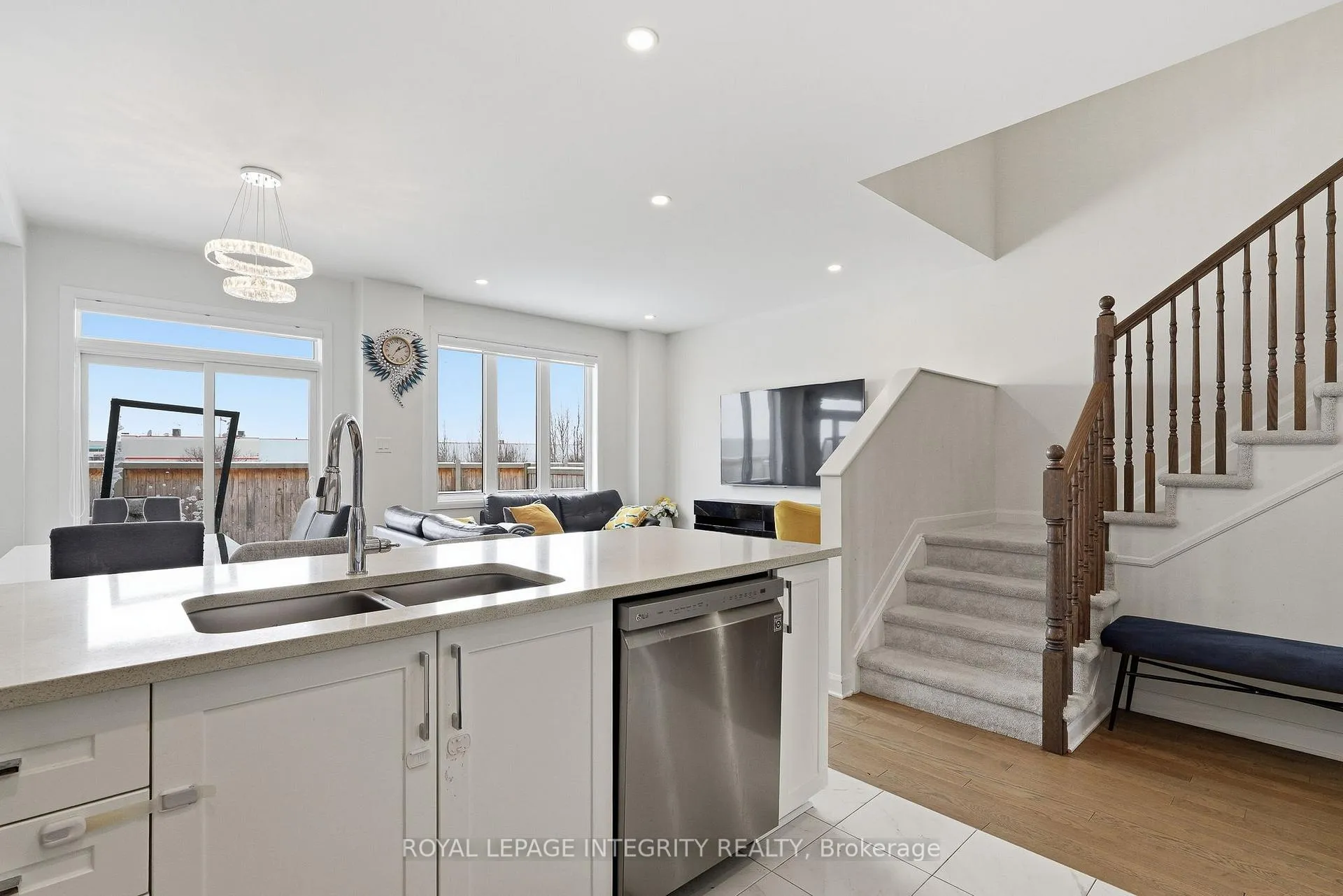 Photo 6 of 516 Prominence Way, Ottawa, Avalon East — HOMEH