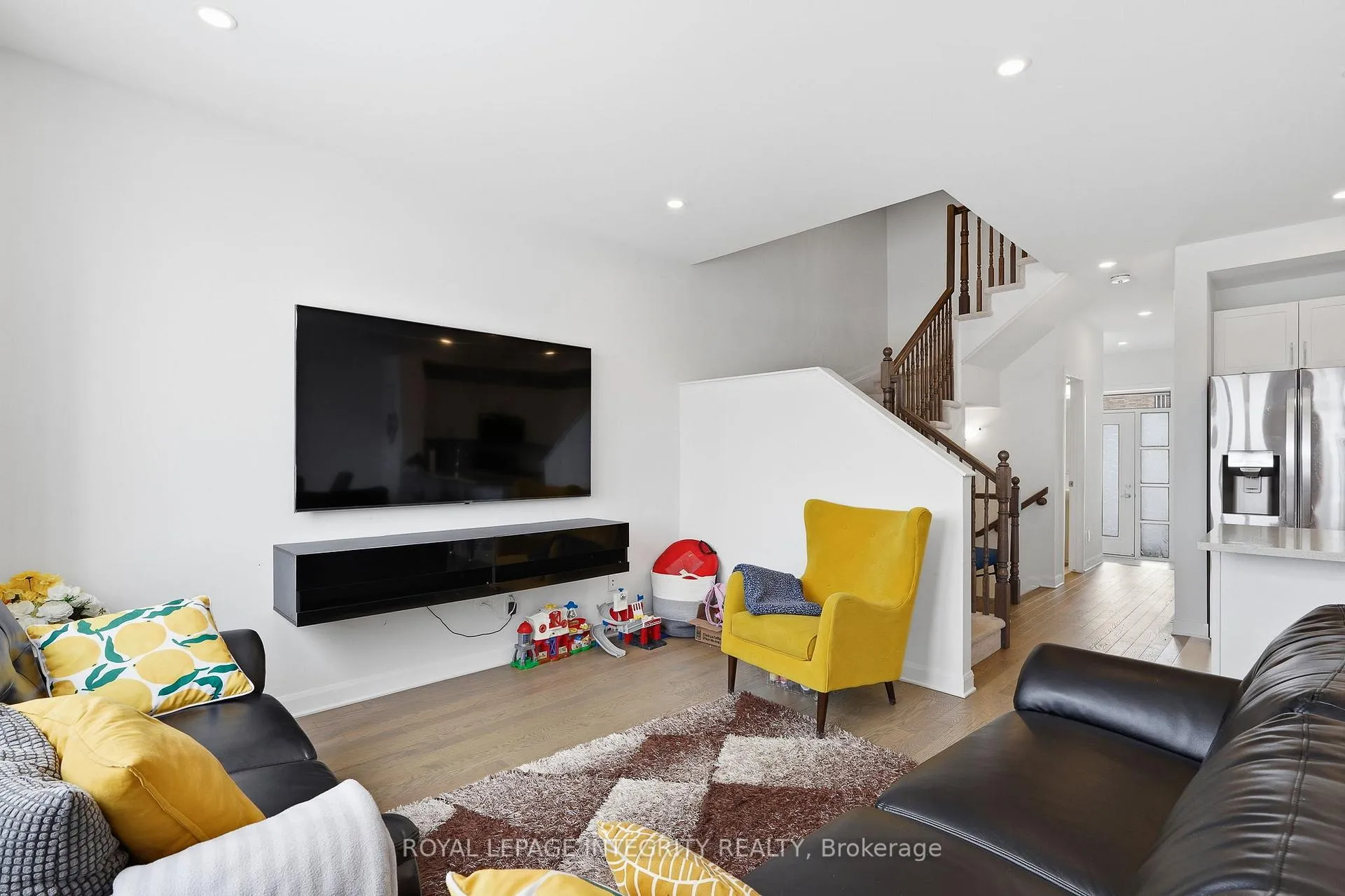 Photo 11 of 516 Prominence Way, Ottawa, Avalon East — HOMEH