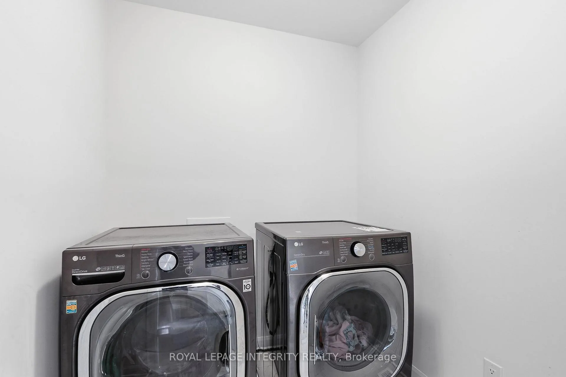 Photo 20 of 516 Prominence Way, Ottawa, Avalon East — HOMEH