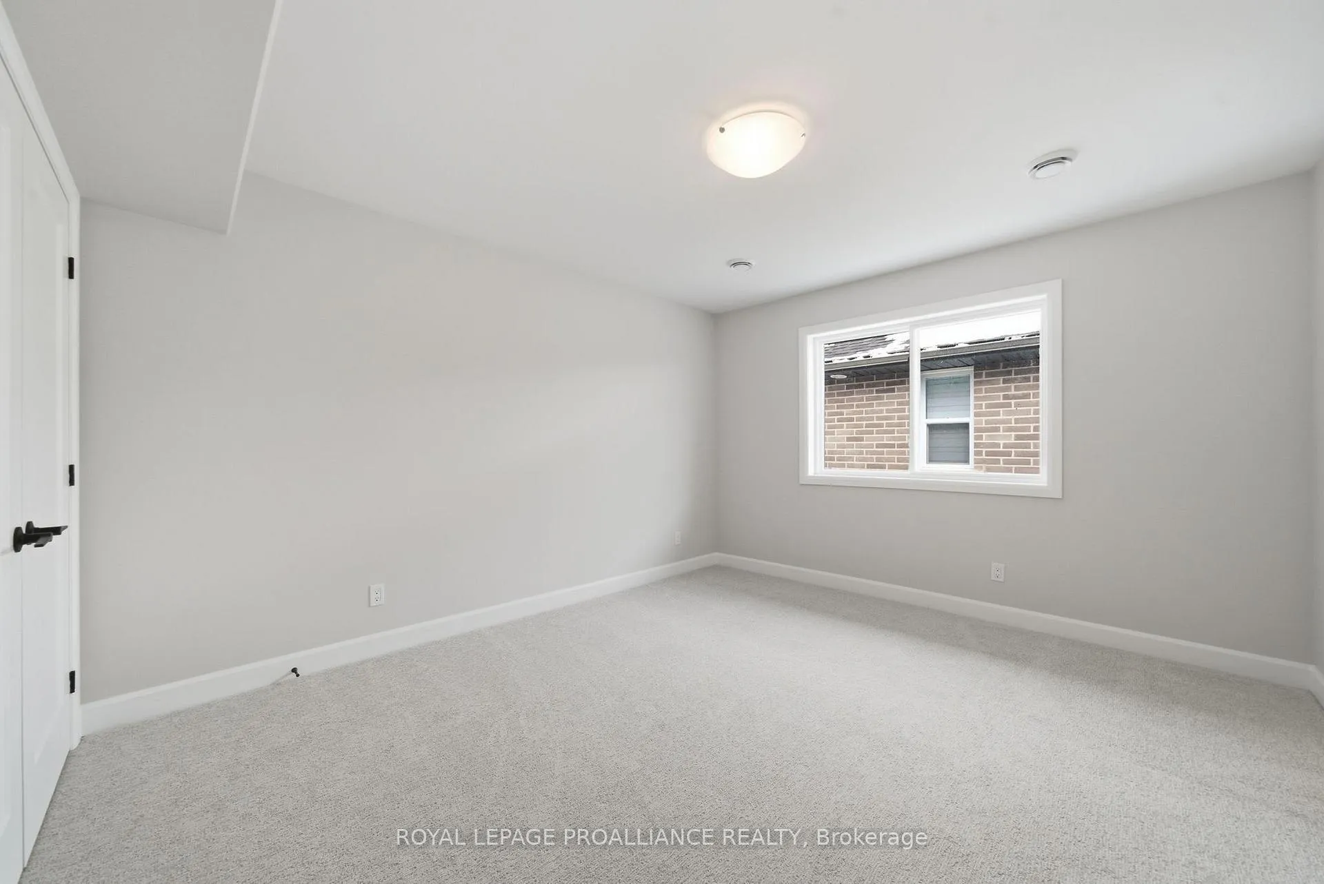 Photo 15 of 87 Hastings Park Drive, Belleville, Belleville Ward — HOMEH