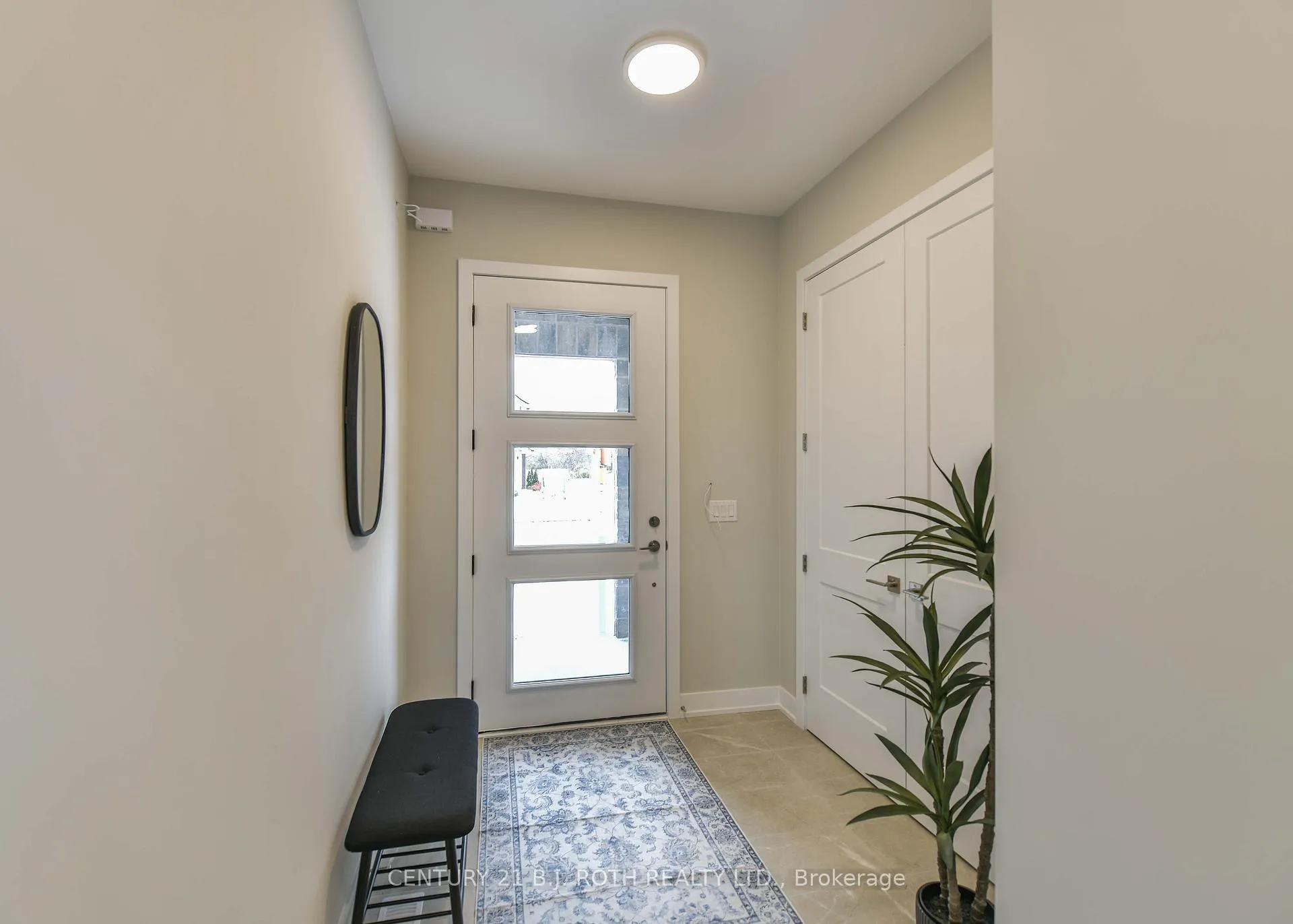 Photo 3 of 3199 Orion Boulevard, Orillia — HOMEH