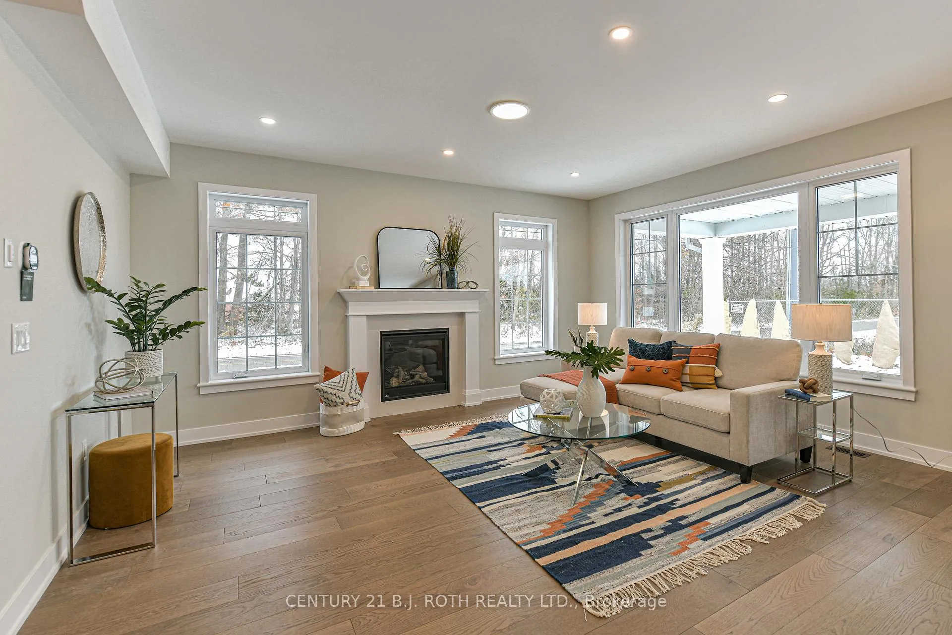 Photo 11 of 3199 Orion Boulevard, Orillia — HOMEH