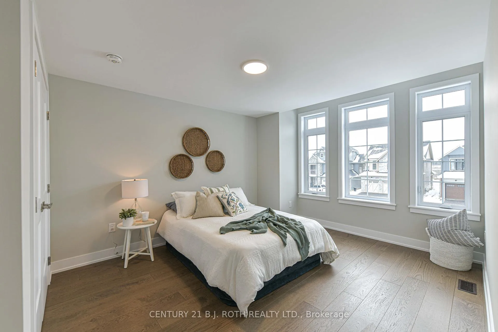 Photo 27 of 3199 Orion Boulevard, Orillia — HOMEH