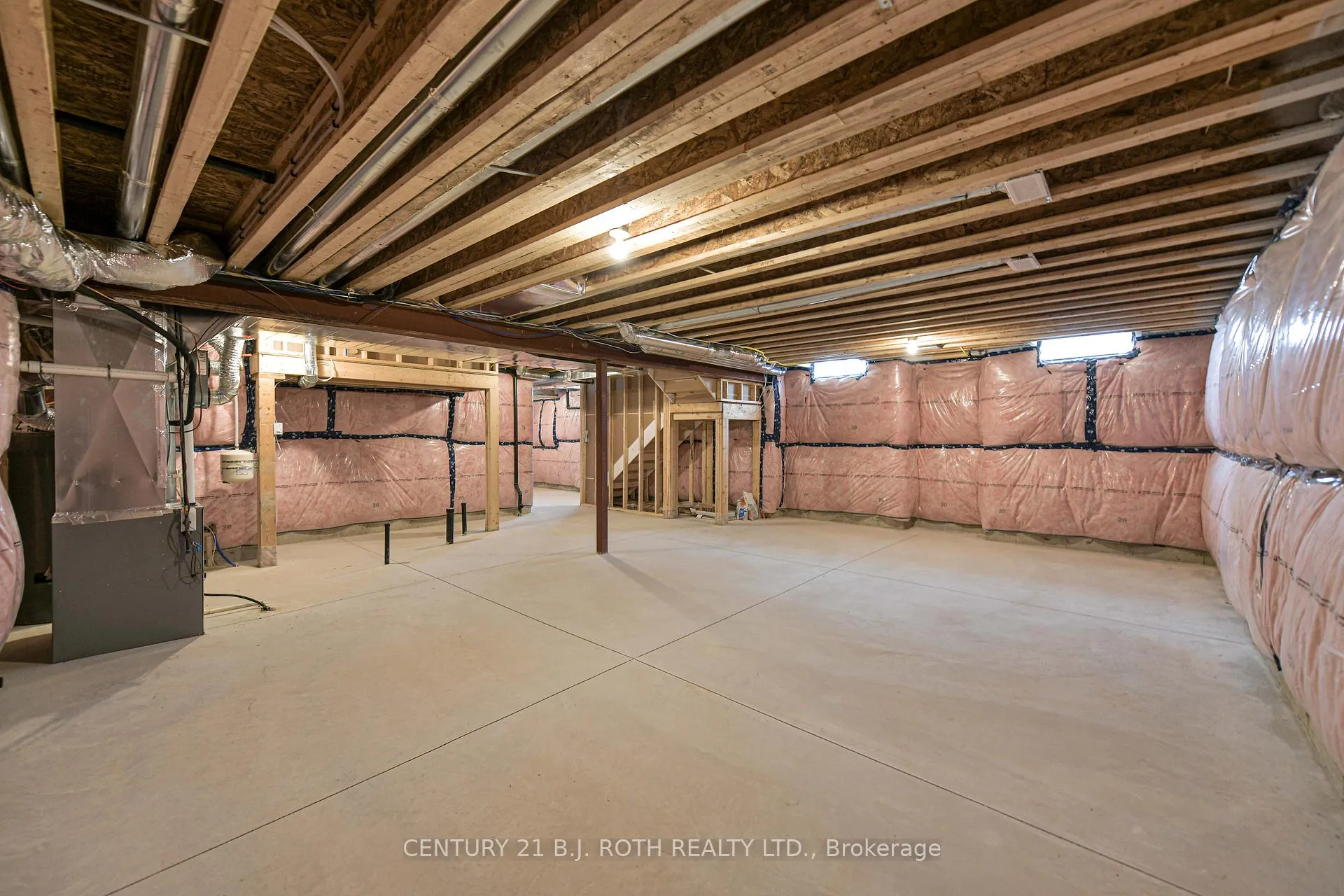 Photo 37 of 3199 Orion Boulevard, Orillia — HOMEH