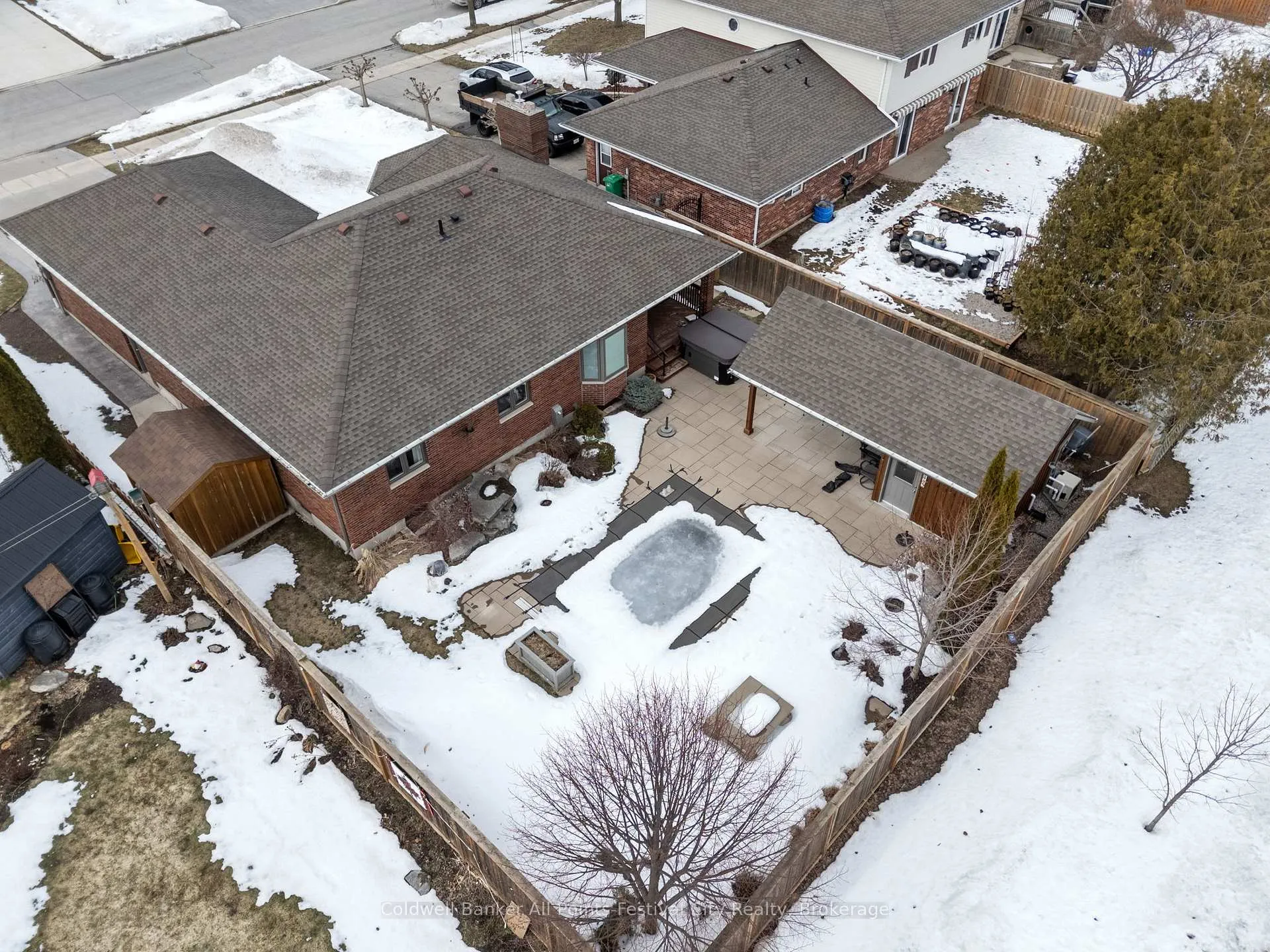 Photo 46 of 345 Krohmer Drive, Goderich, Goderich (Town) — HOMEH