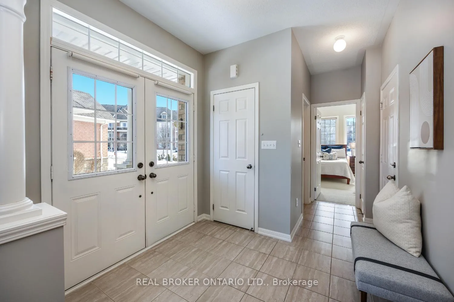 Photo 6 of 18 Harvey Johnston Way, Whitby, Brooklin — HOMEH
