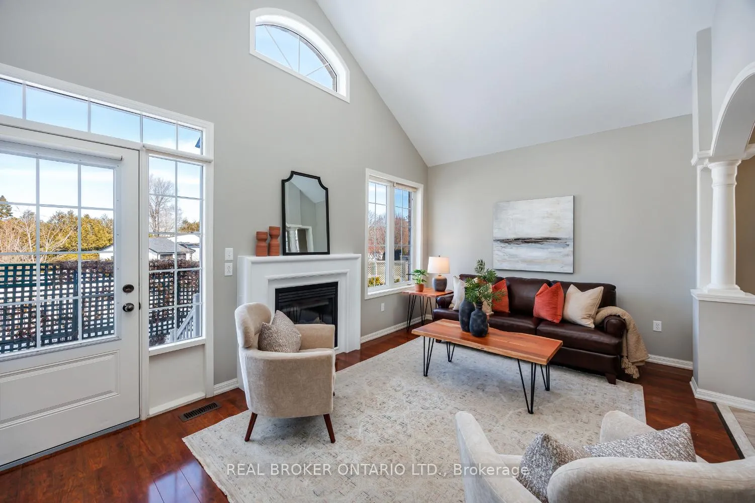 Photo 20 of 18 Harvey Johnston Way, Whitby, Brooklin — HOMEH