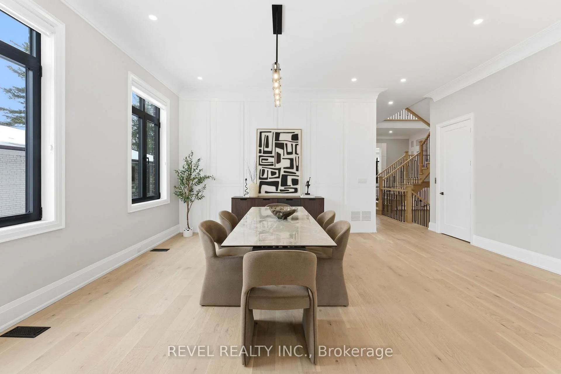 Photo 5 of 456 Toynevale Road, Pickering, Rosebank — HOMEH
