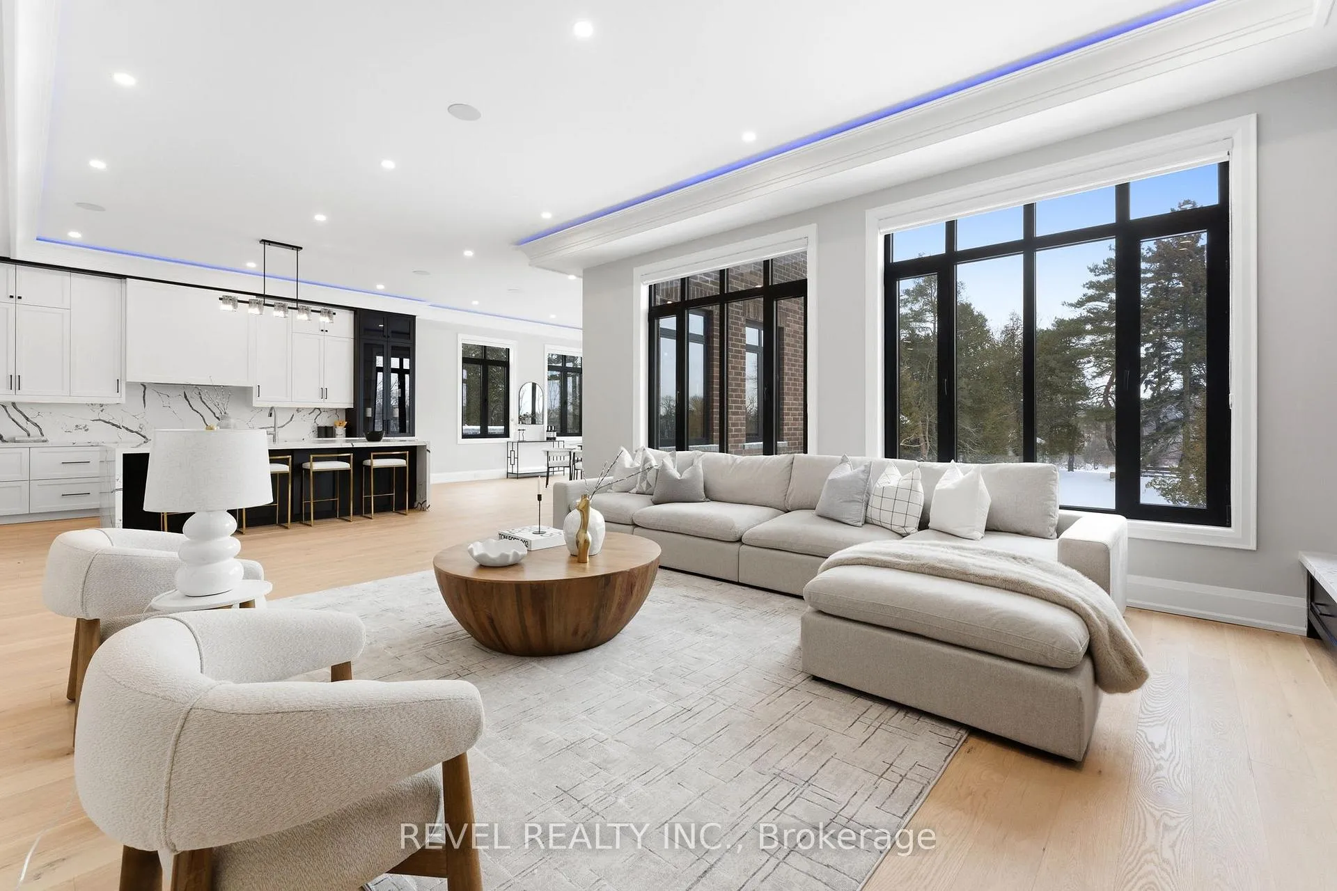 Photo 10 of 456 Toynevale Road, Pickering, Rosebank — HOMEH